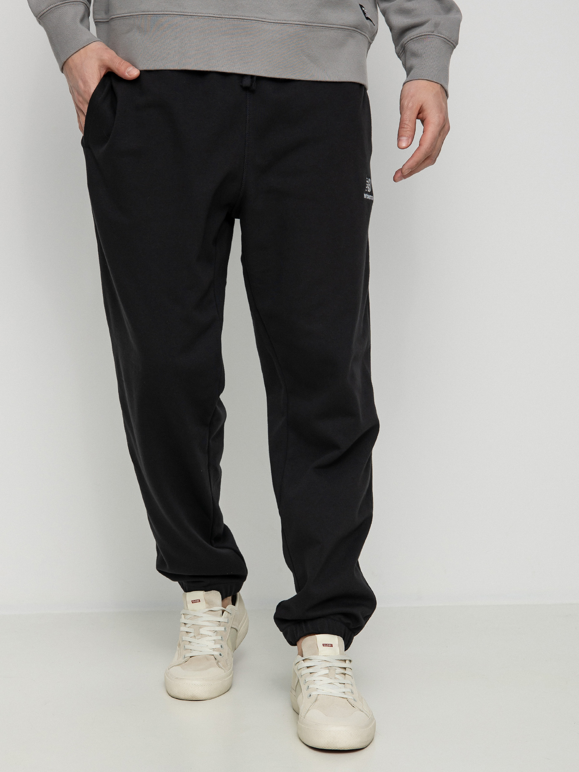 Kalhoty New Balance Essentials Uni Ssentials (black)