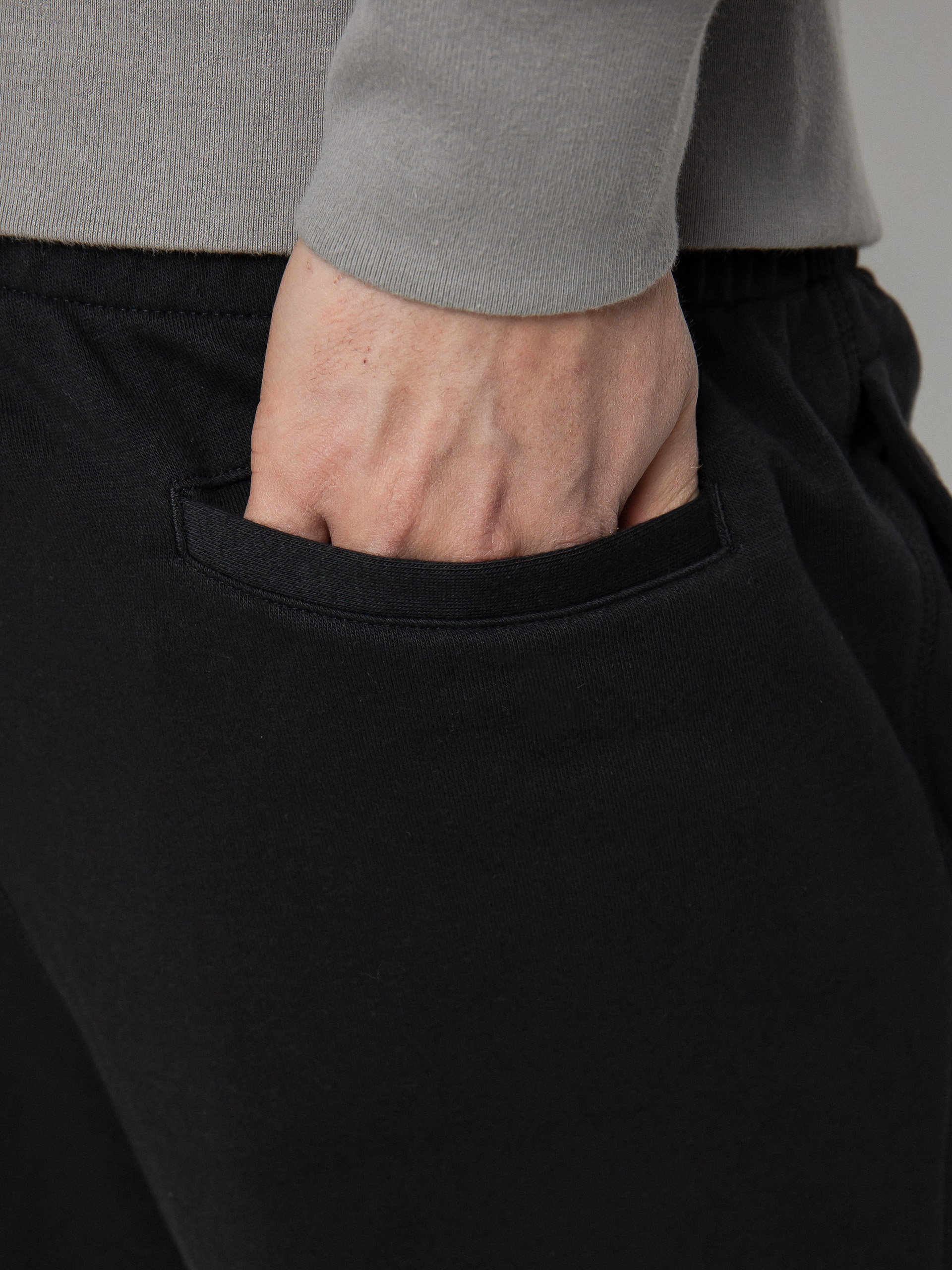 Kalhoty New Balance Essentials Uni Ssentials (black)