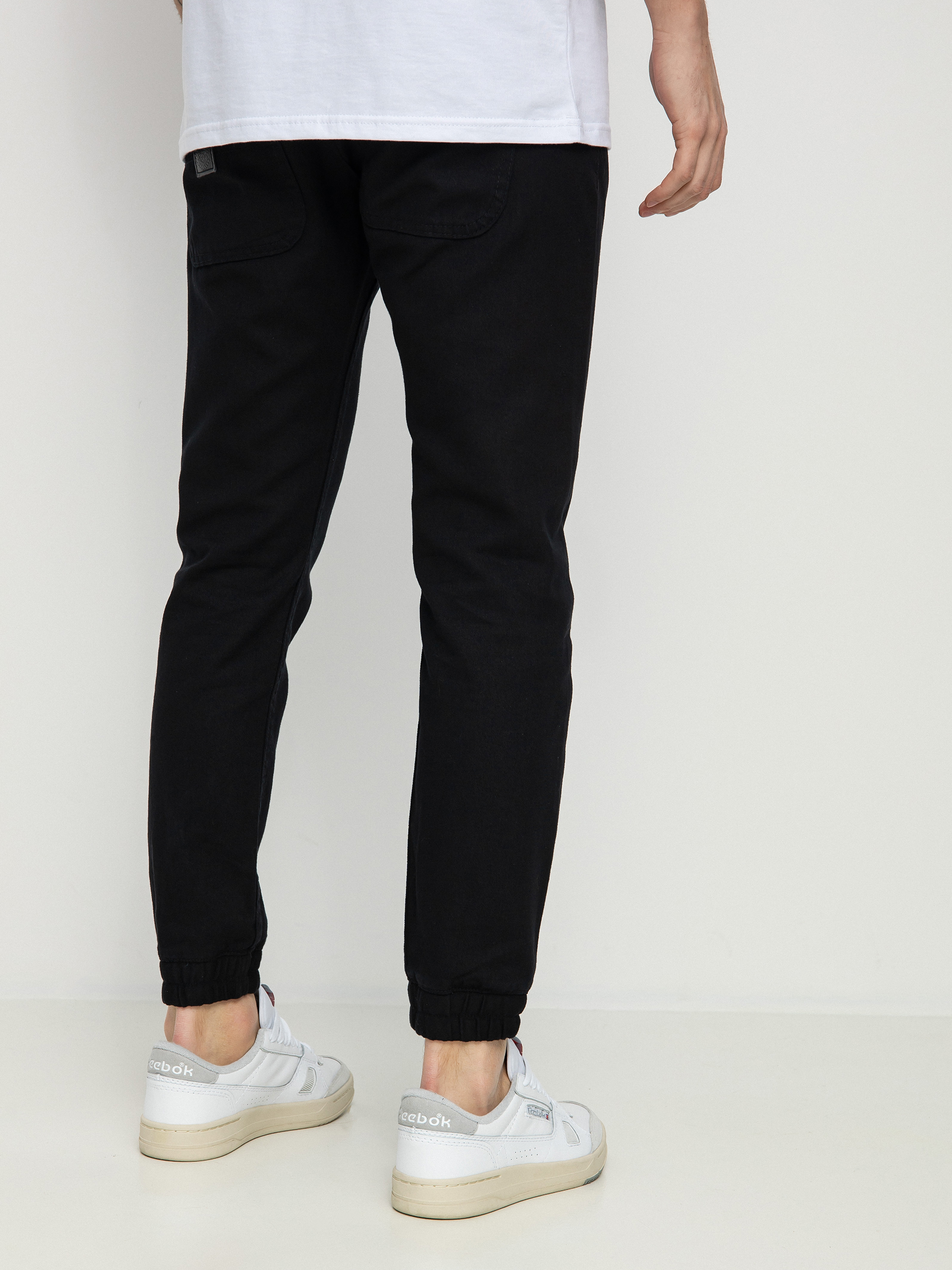 Kalhoty MassDnm Base Joggers (black)