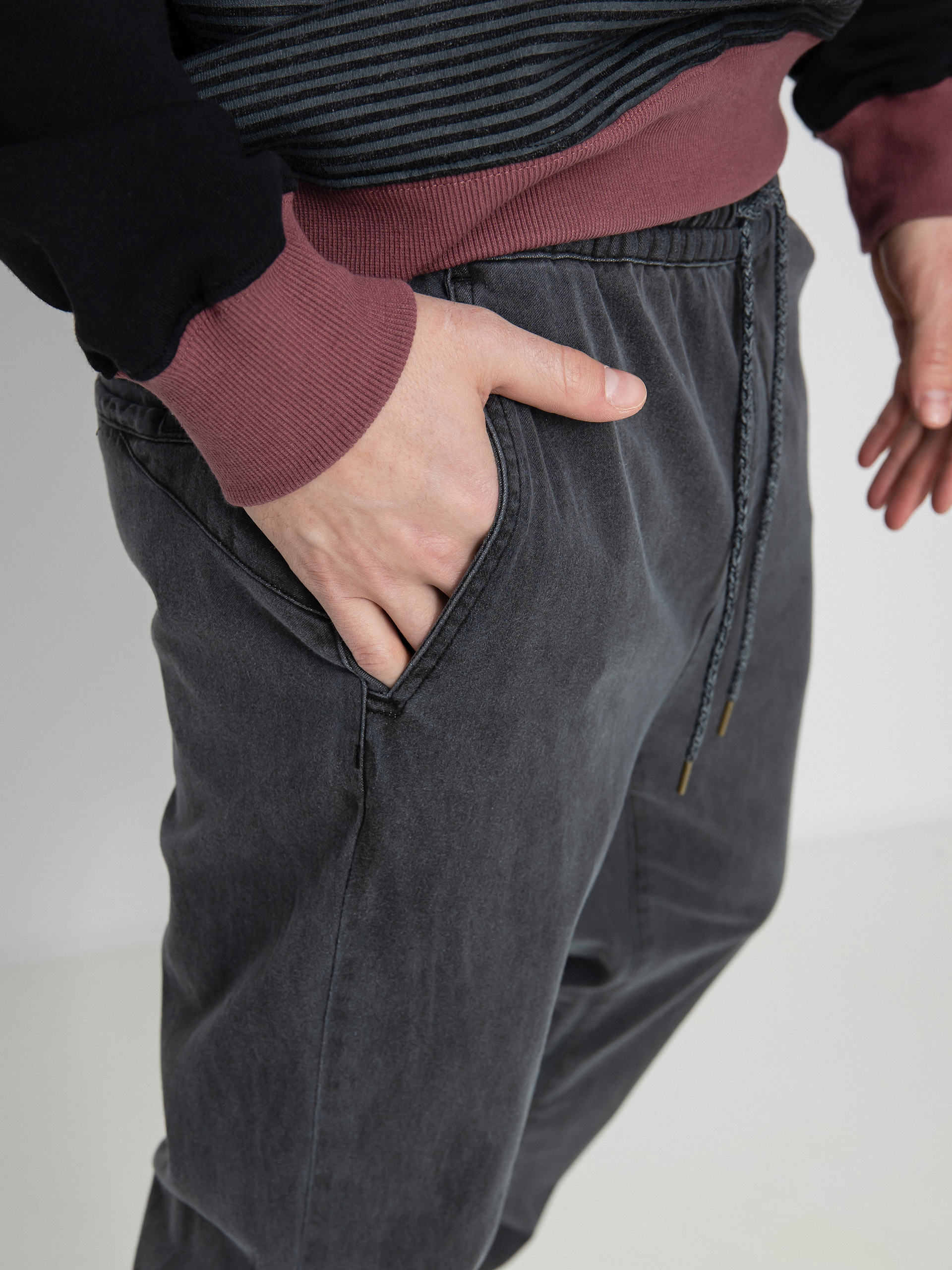 Kalhoty Volcom Denim Jogger (fade to black)