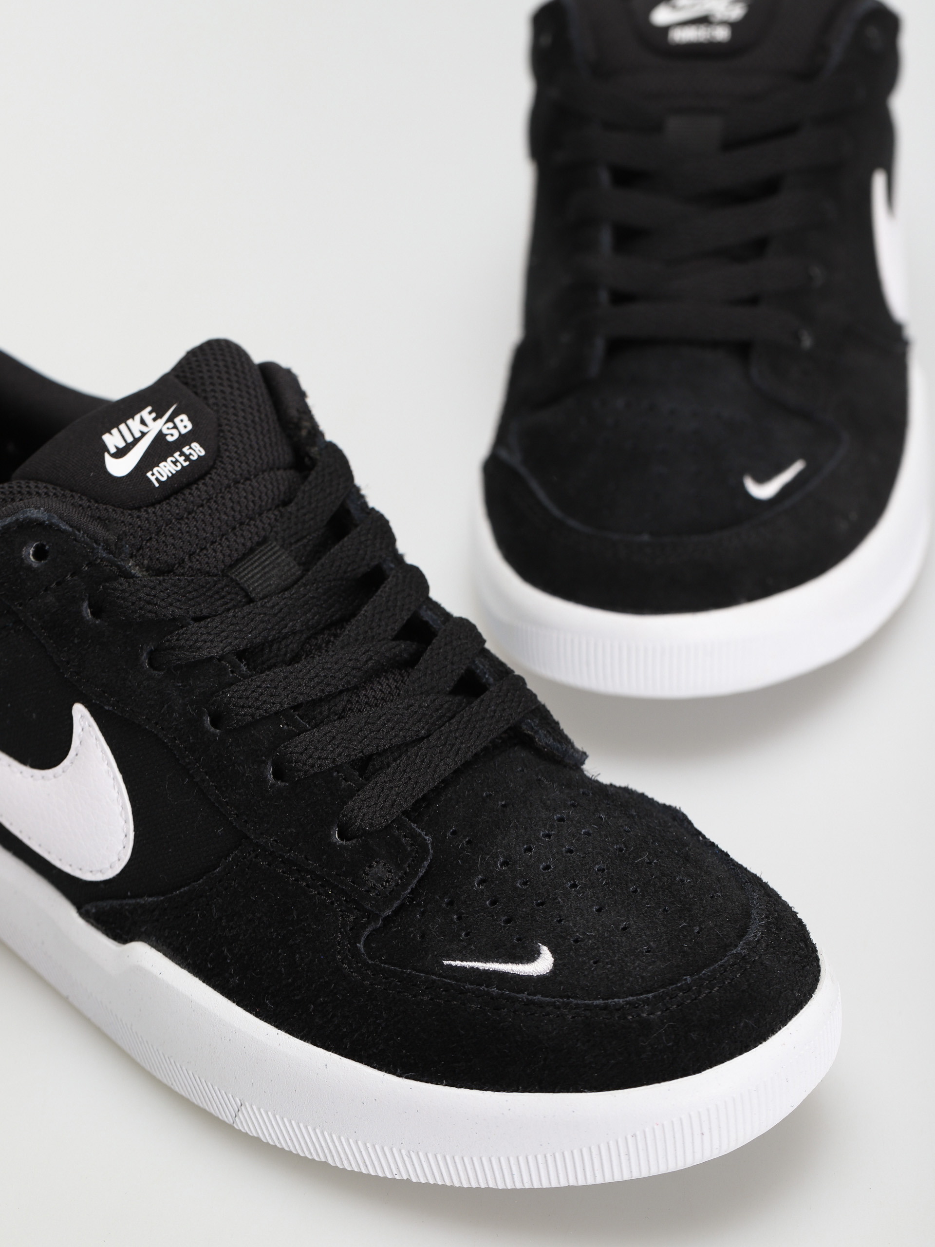Boty Nike SB Force 58 (black/white black)
