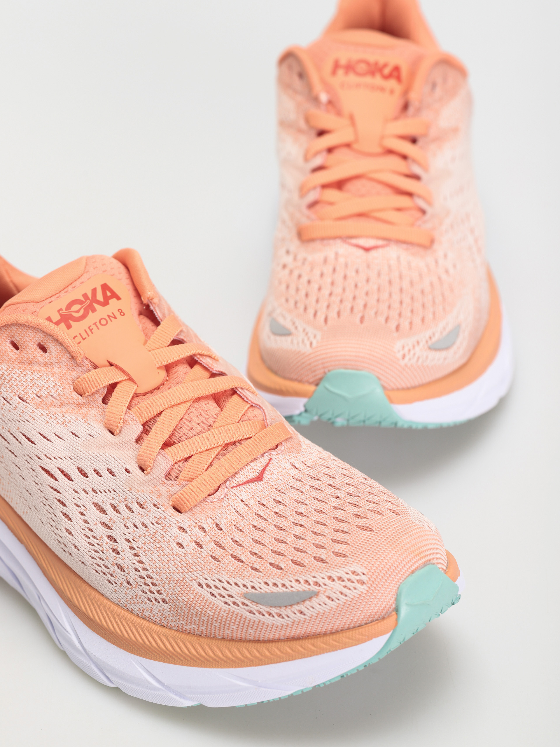 Boty Hoka One One Clifton 8 Wmn (cantaloupe/silver peony)