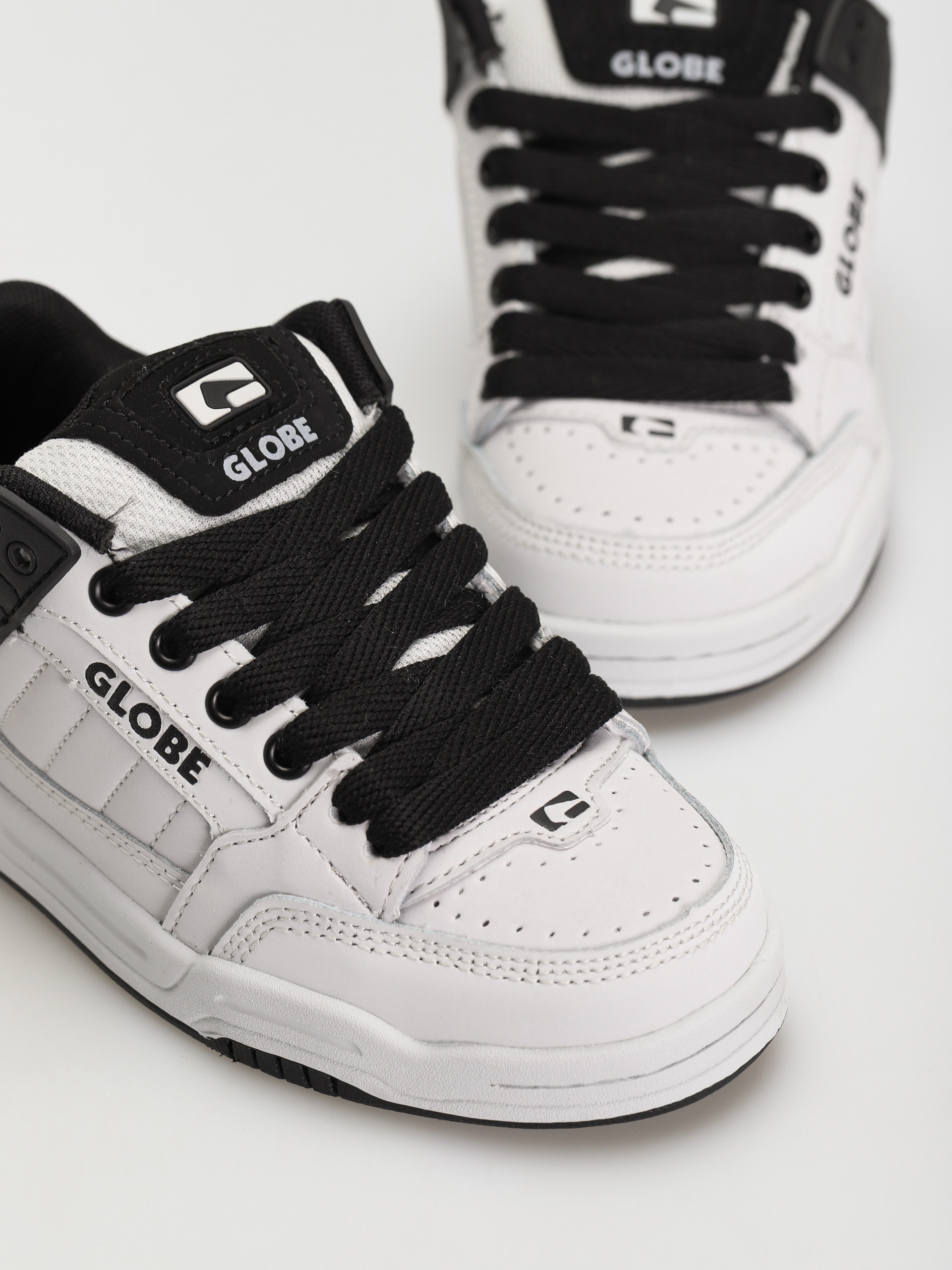 Boty Globe Tilt JR (alloy/black)