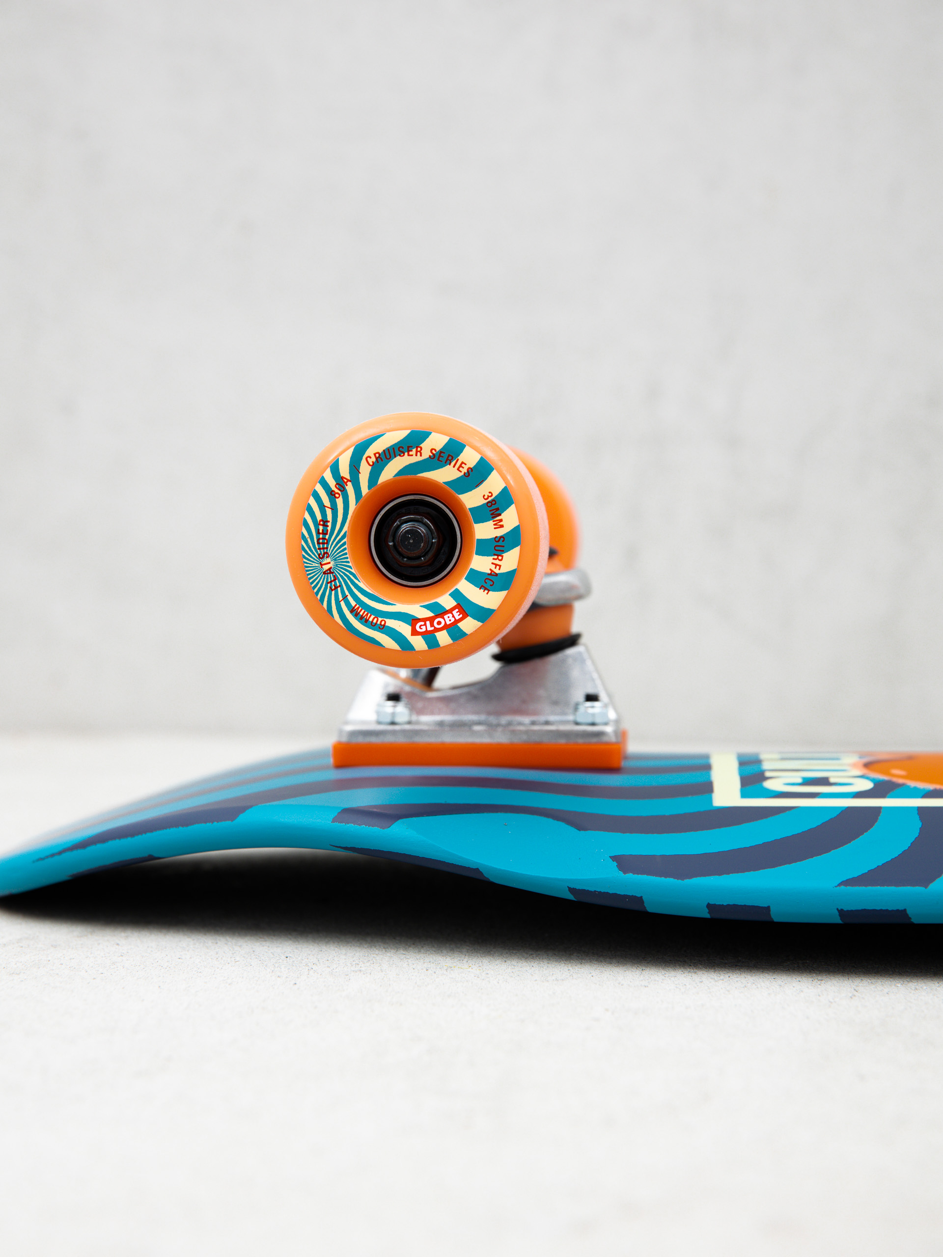 Cruiser Globe Dealer (cult of freedom/blue)