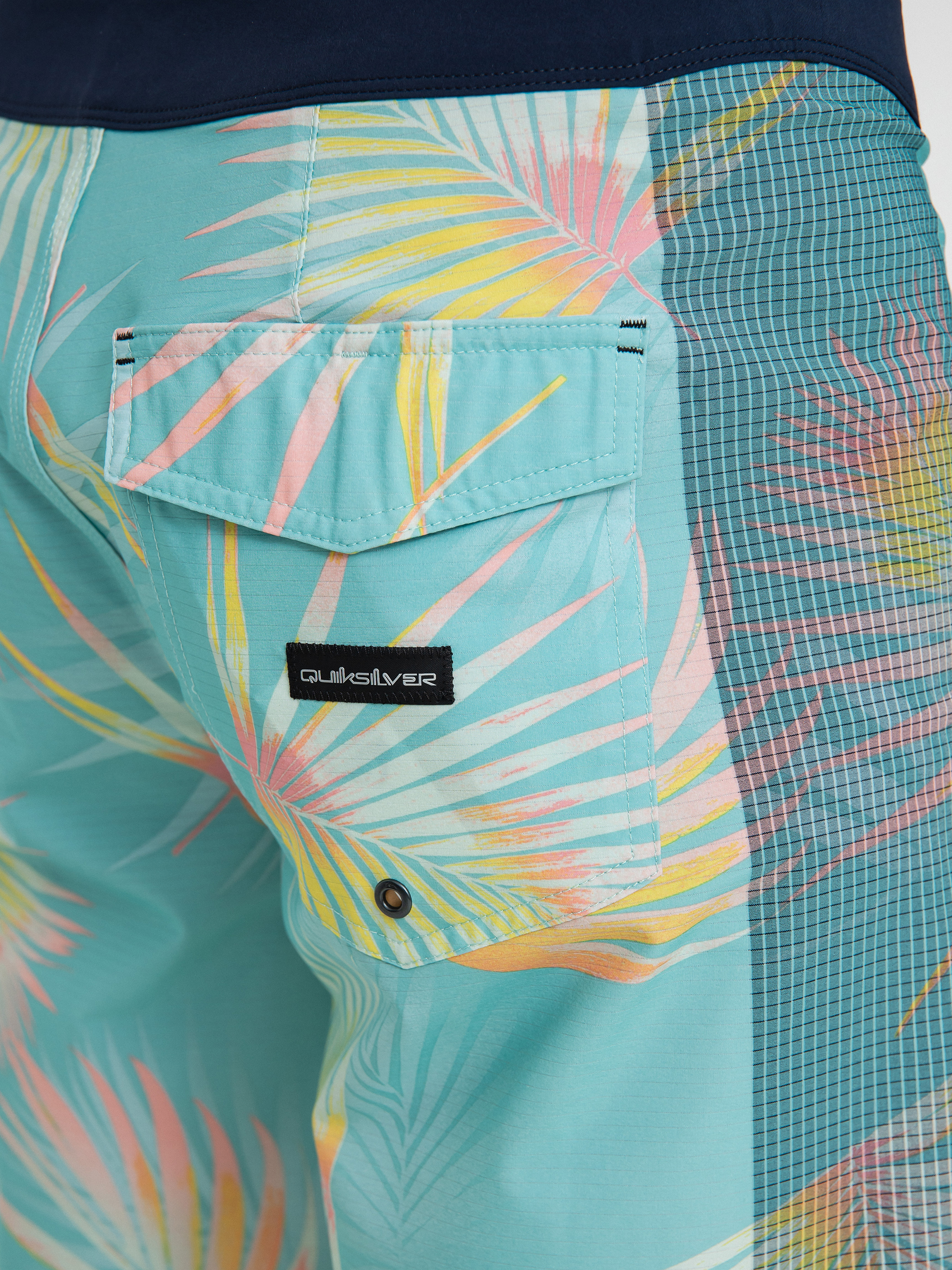 Plážové kraťasy Quiksilver Highlite Arch (angel blue)