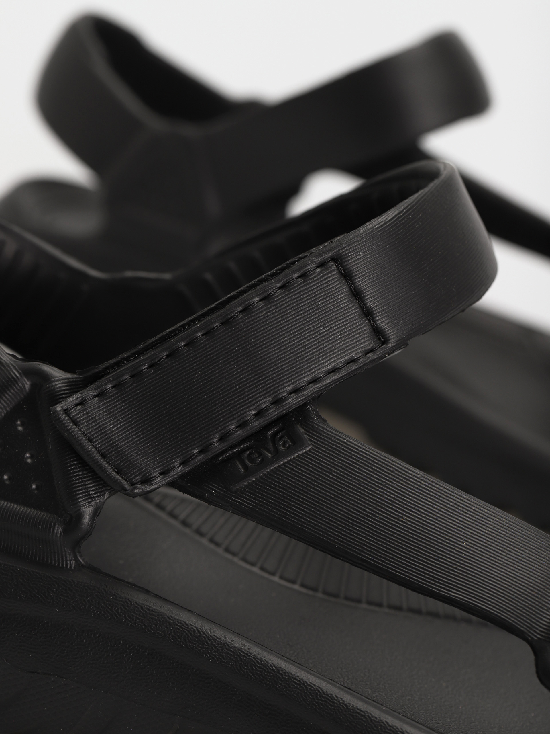 Sandaly Teva Hurricane Drift (black)