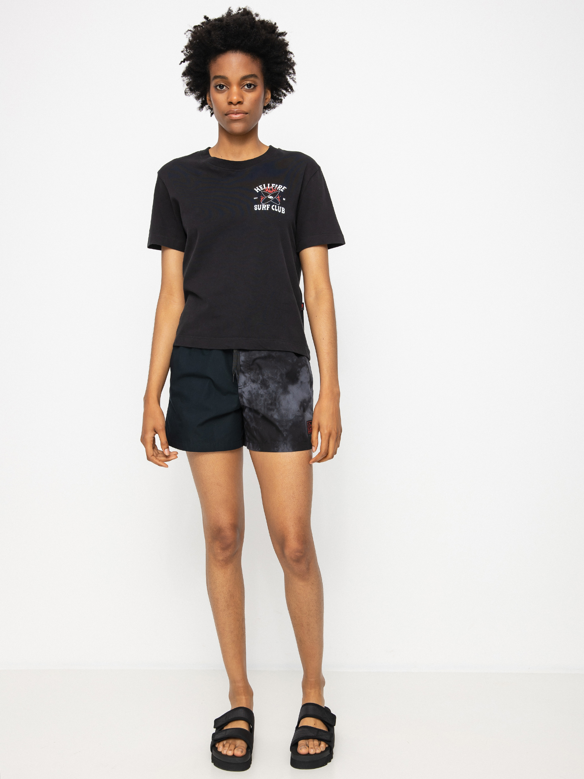 Tričko Quiksilver X Stranger Things 86 Crop Wmn (black)