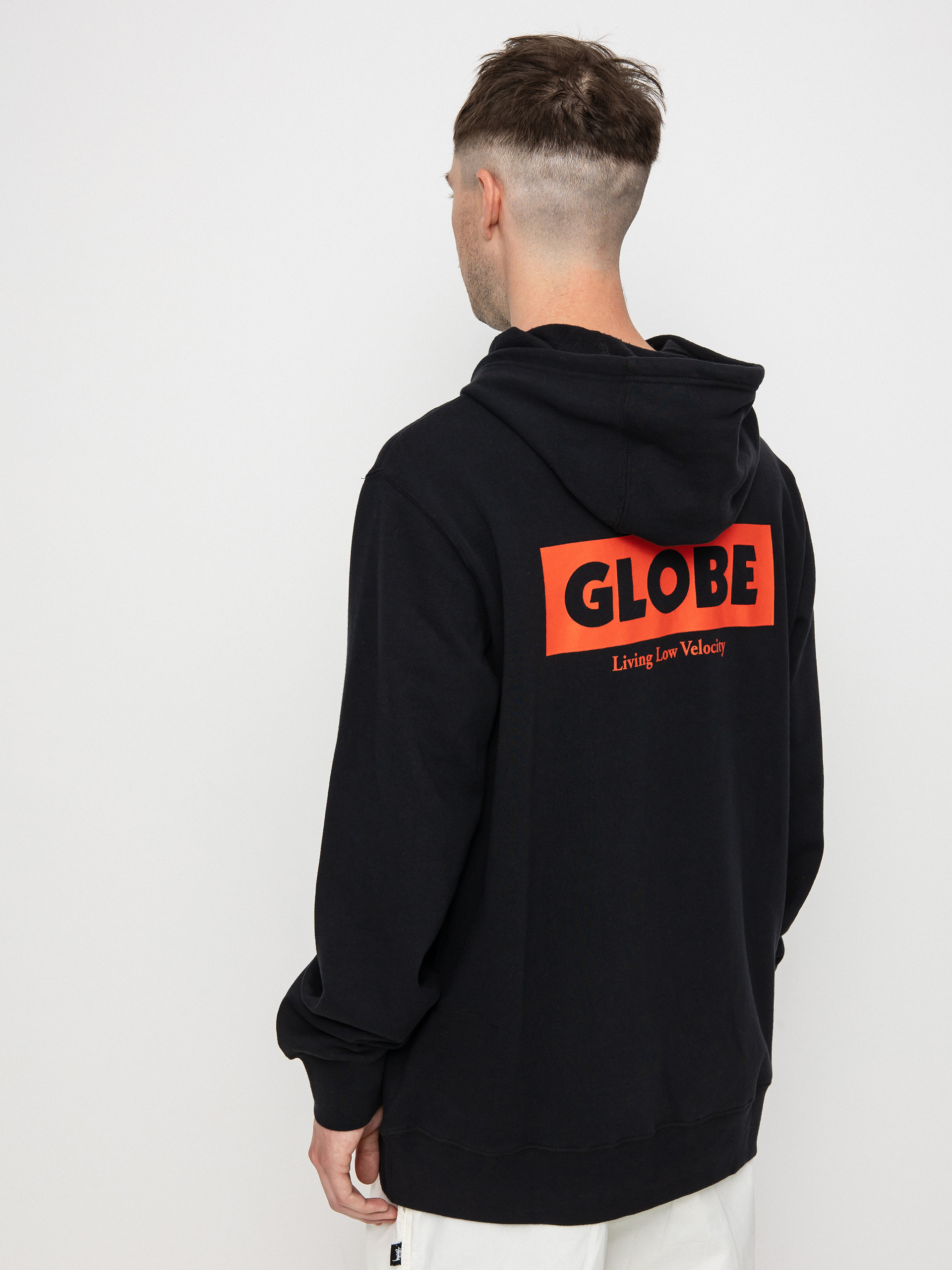 Mikina s kapucí Globe Living Low Velocity HD (black)