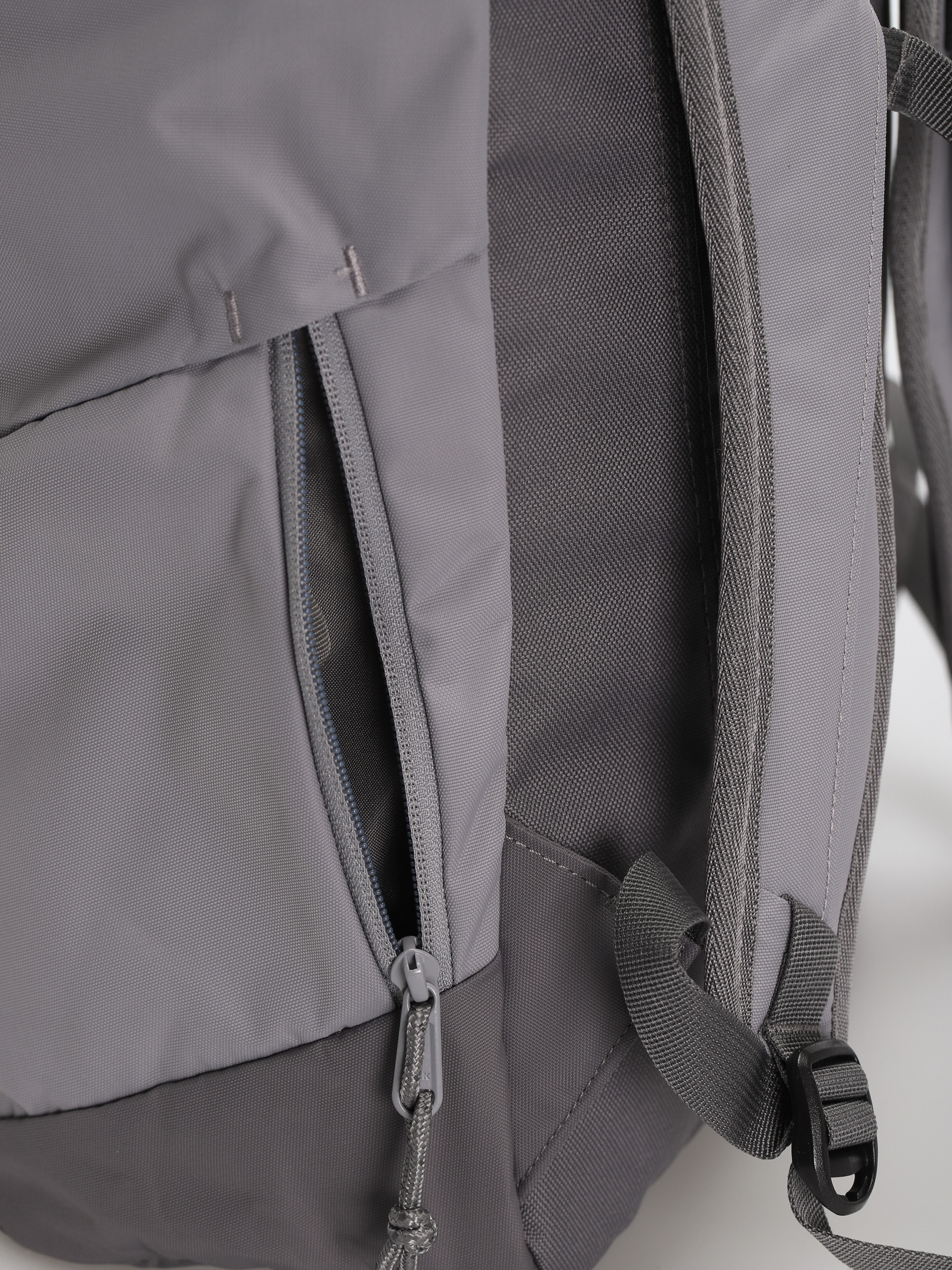 Batoh Burton Kilo 2.0 27L (sharkskin)