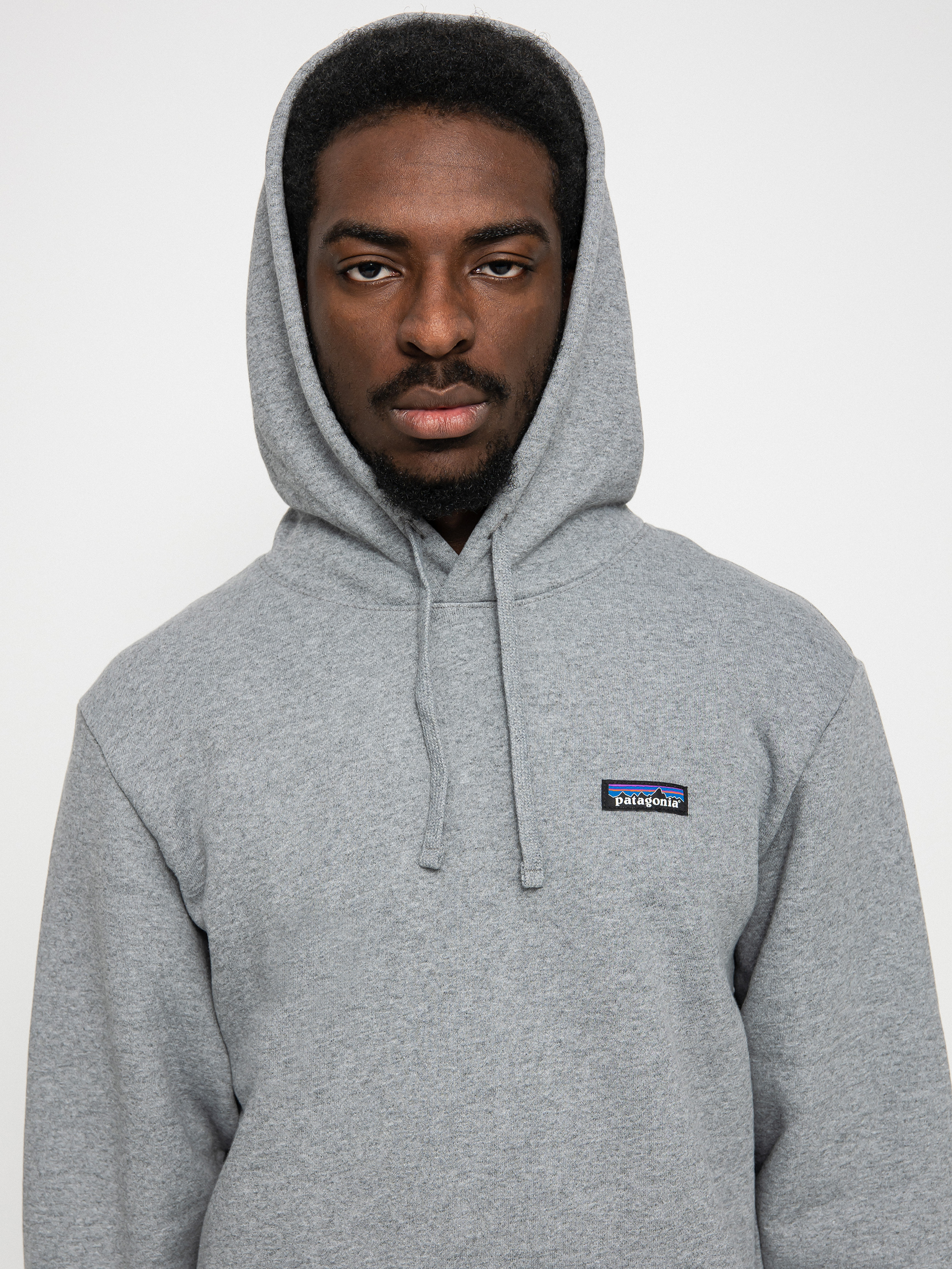 Mikina s kapucí Patagonia Label Uprisal HD (gravel heather)