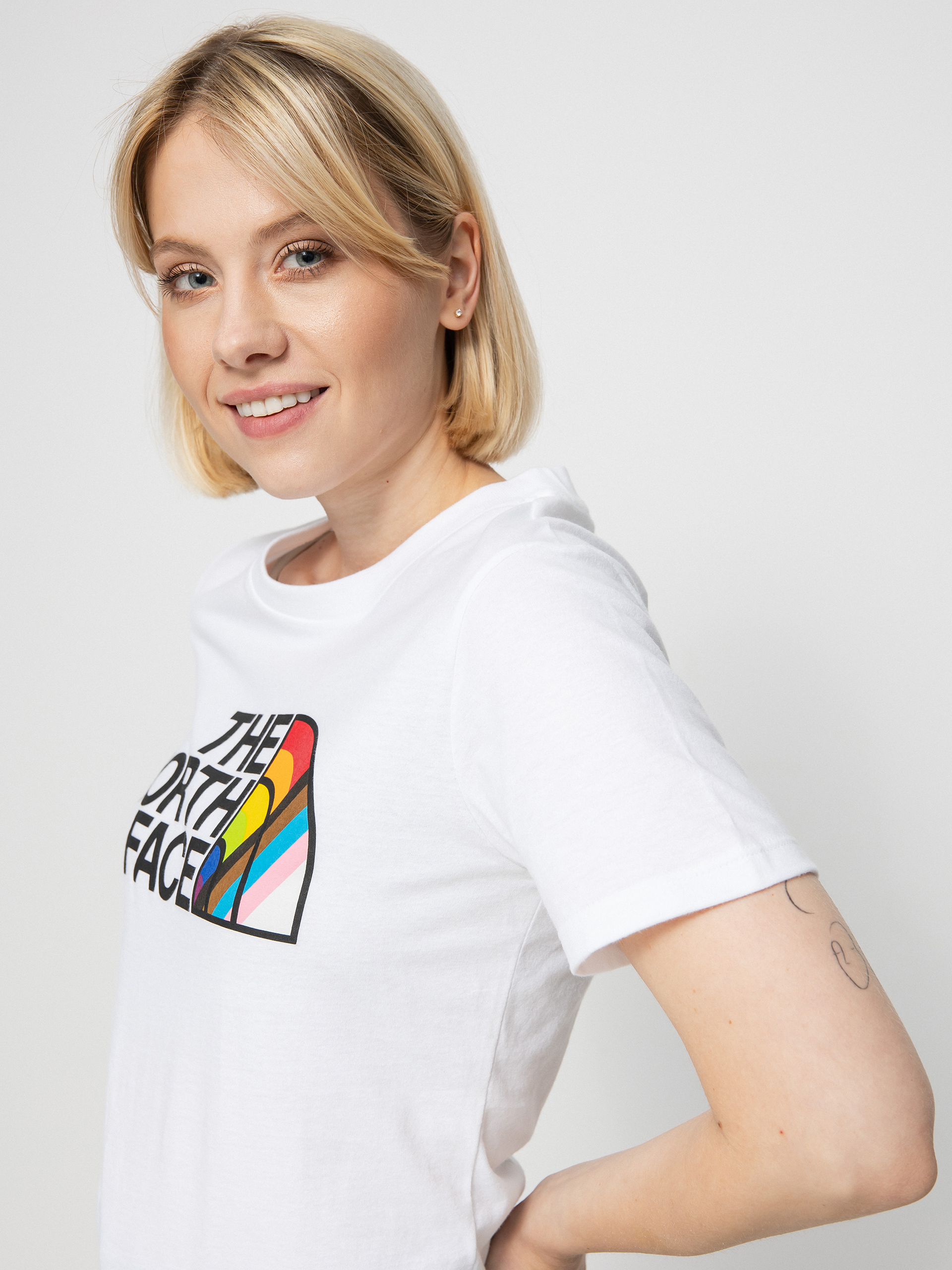 Tričko The North Face Pride Wmn (tnf white)