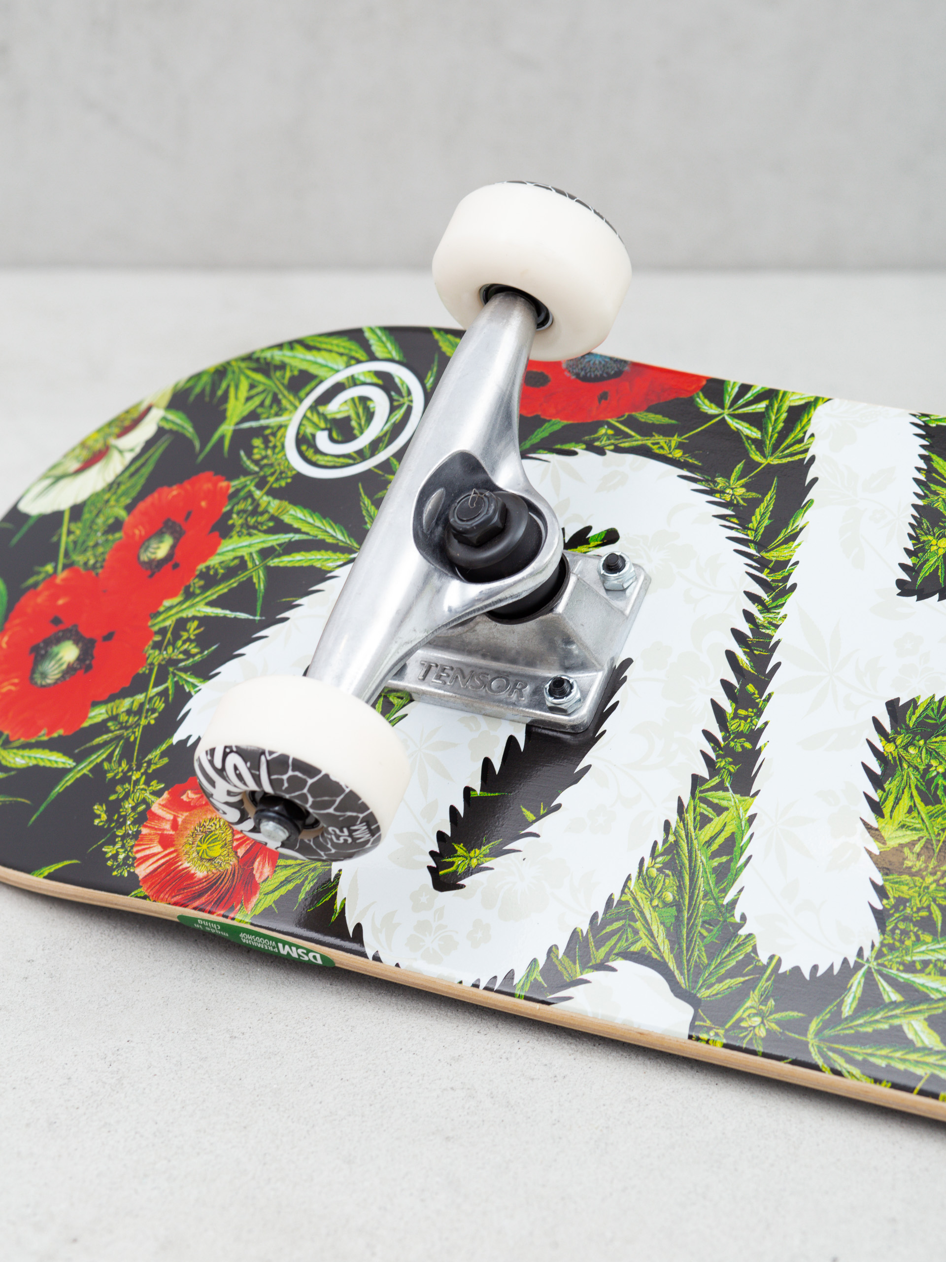 Skateboard Cliche Botanical (charcoal)