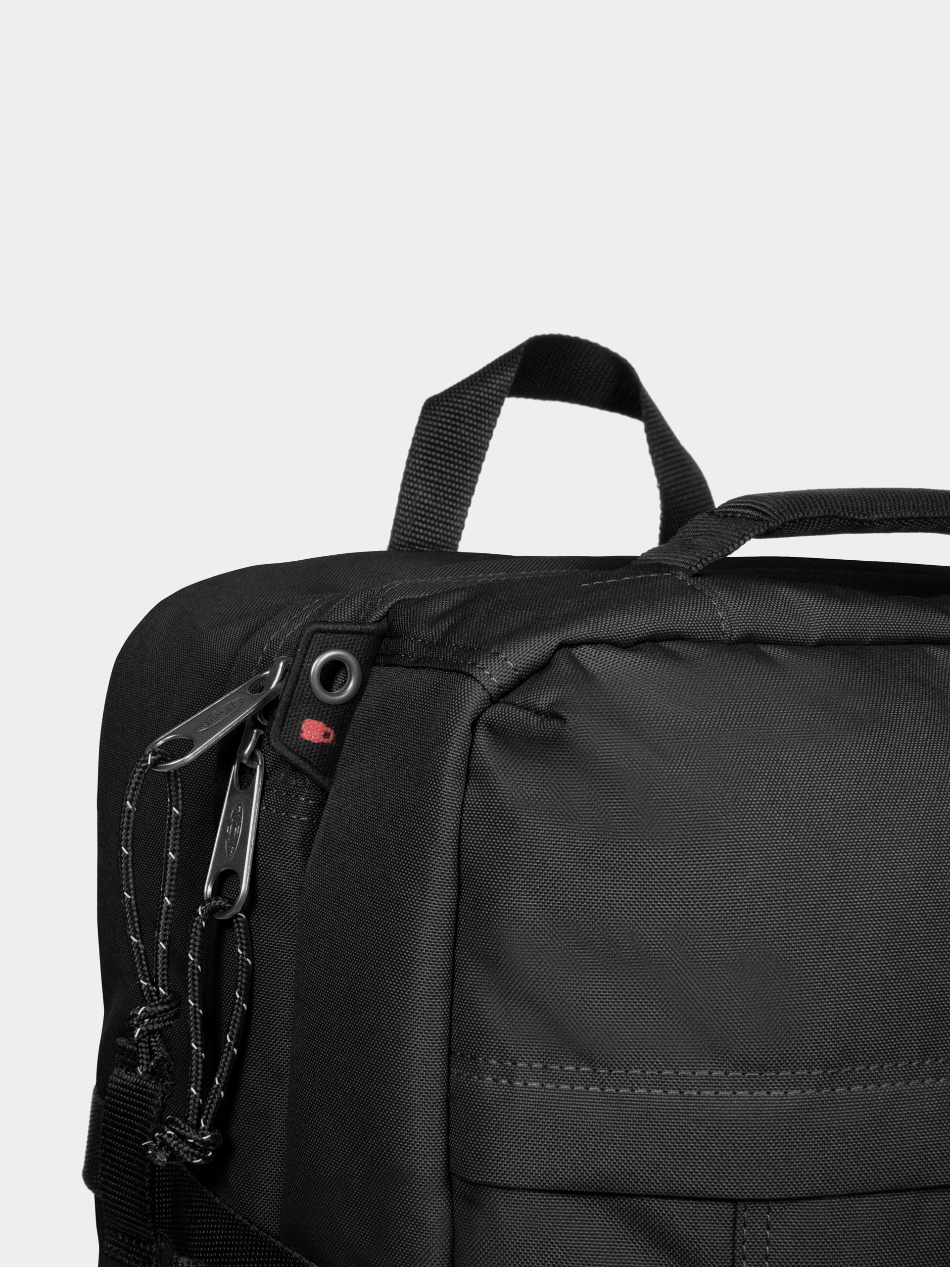 Kufr Eastpak Travelpack (black)