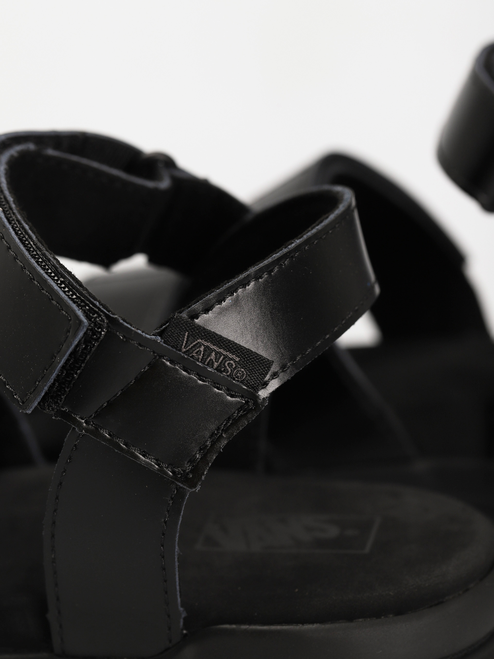 Sandaly Vans Colfax Wmn (black)