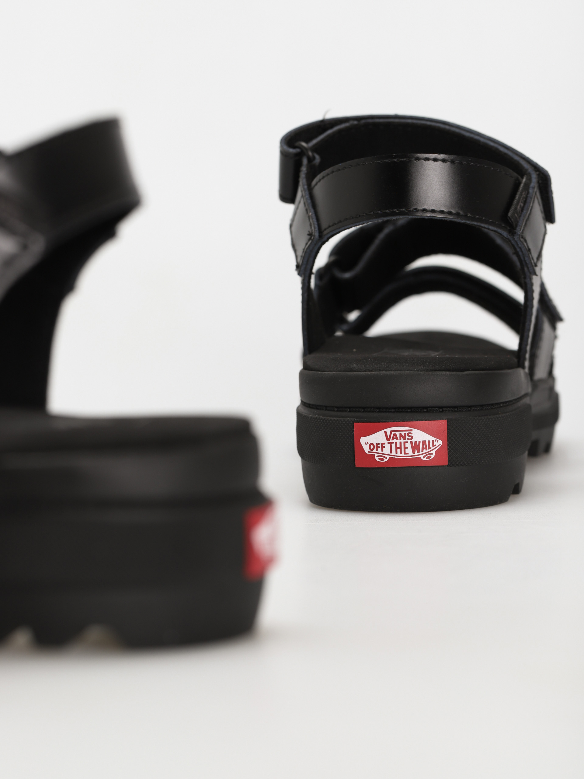 Sandaly Vans Colfax Wmn (black)