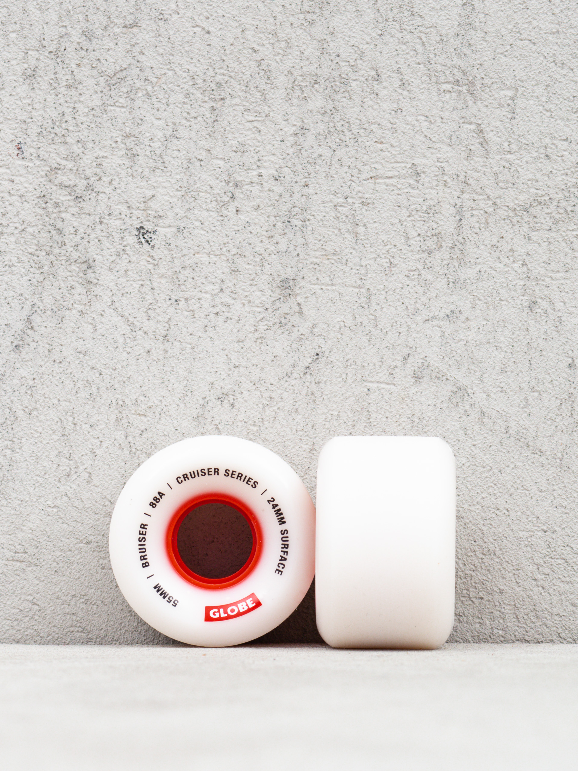 Koleu010dka Globe Bruiser (white/red)