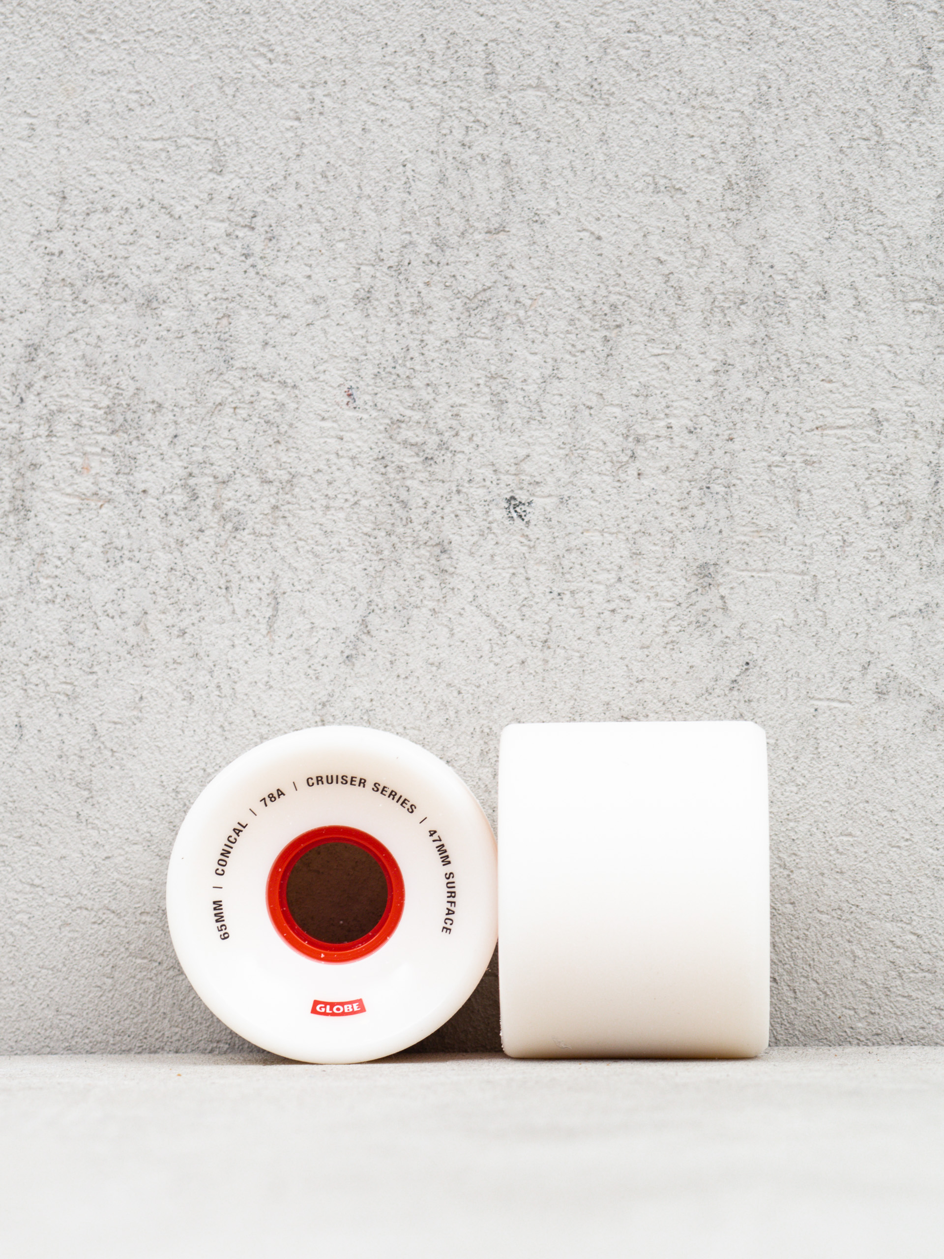 Koleu010dka Globe Conical Cruiser (white/red)