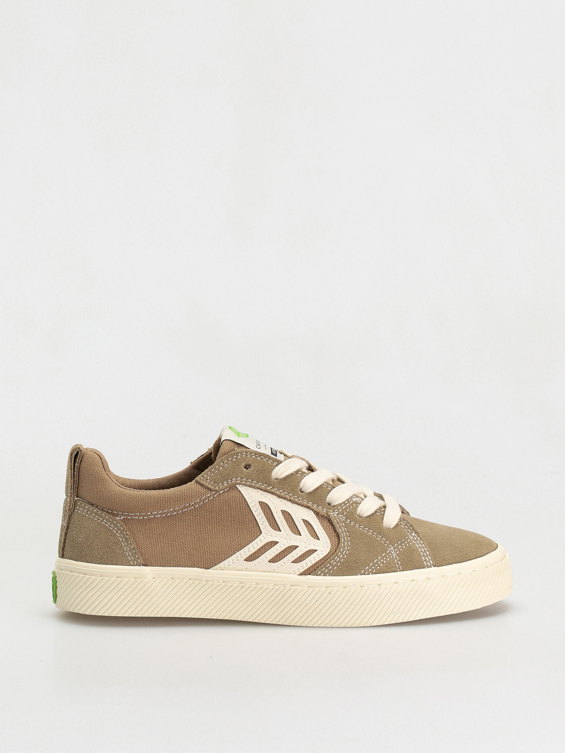 Boty Cariuma Catiba Pro (burnt sand suede and canvas contrast thread ivory logo)