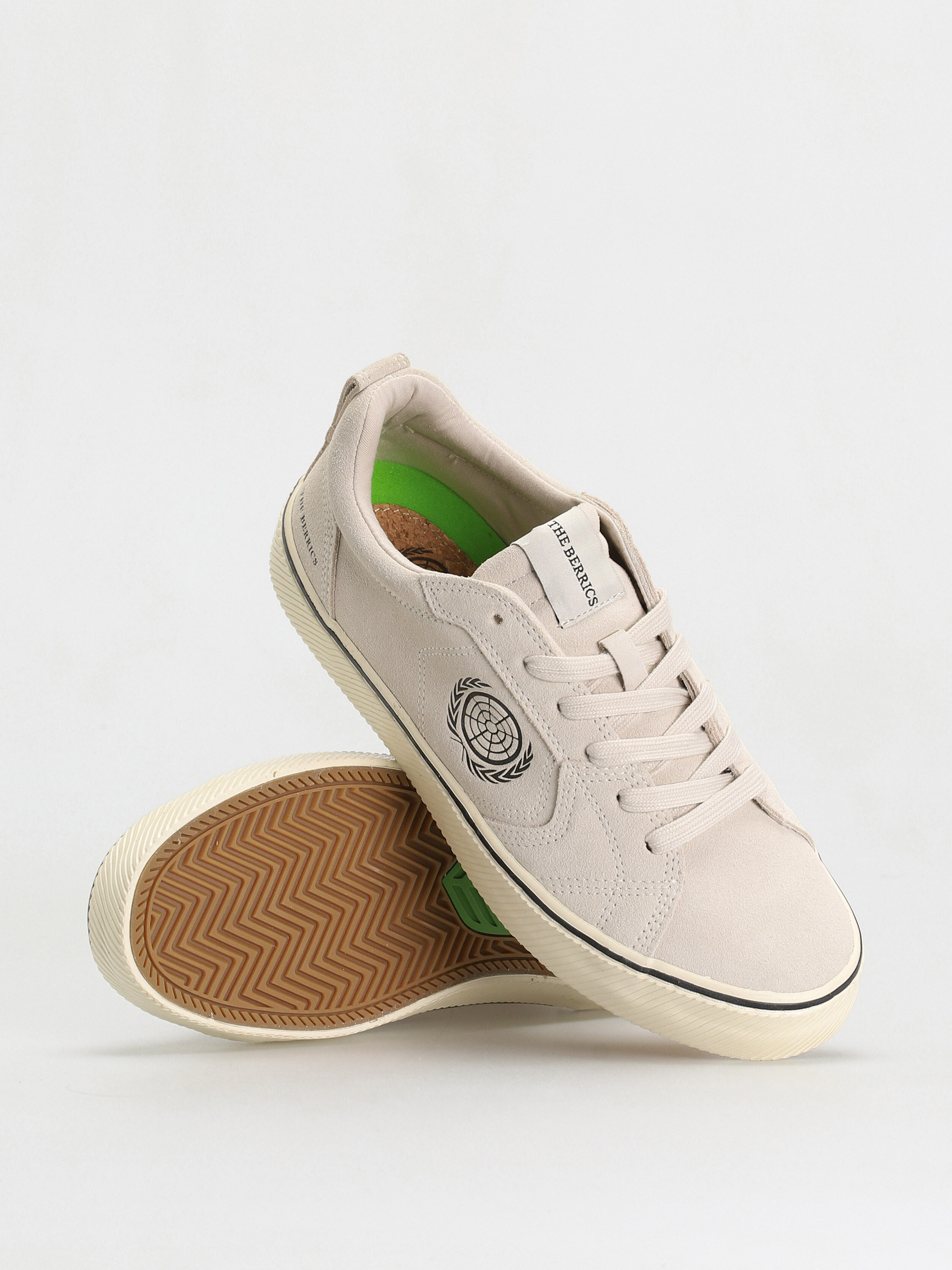 Boty Cariuma Catiba Pro Berrics (vintage white suede)