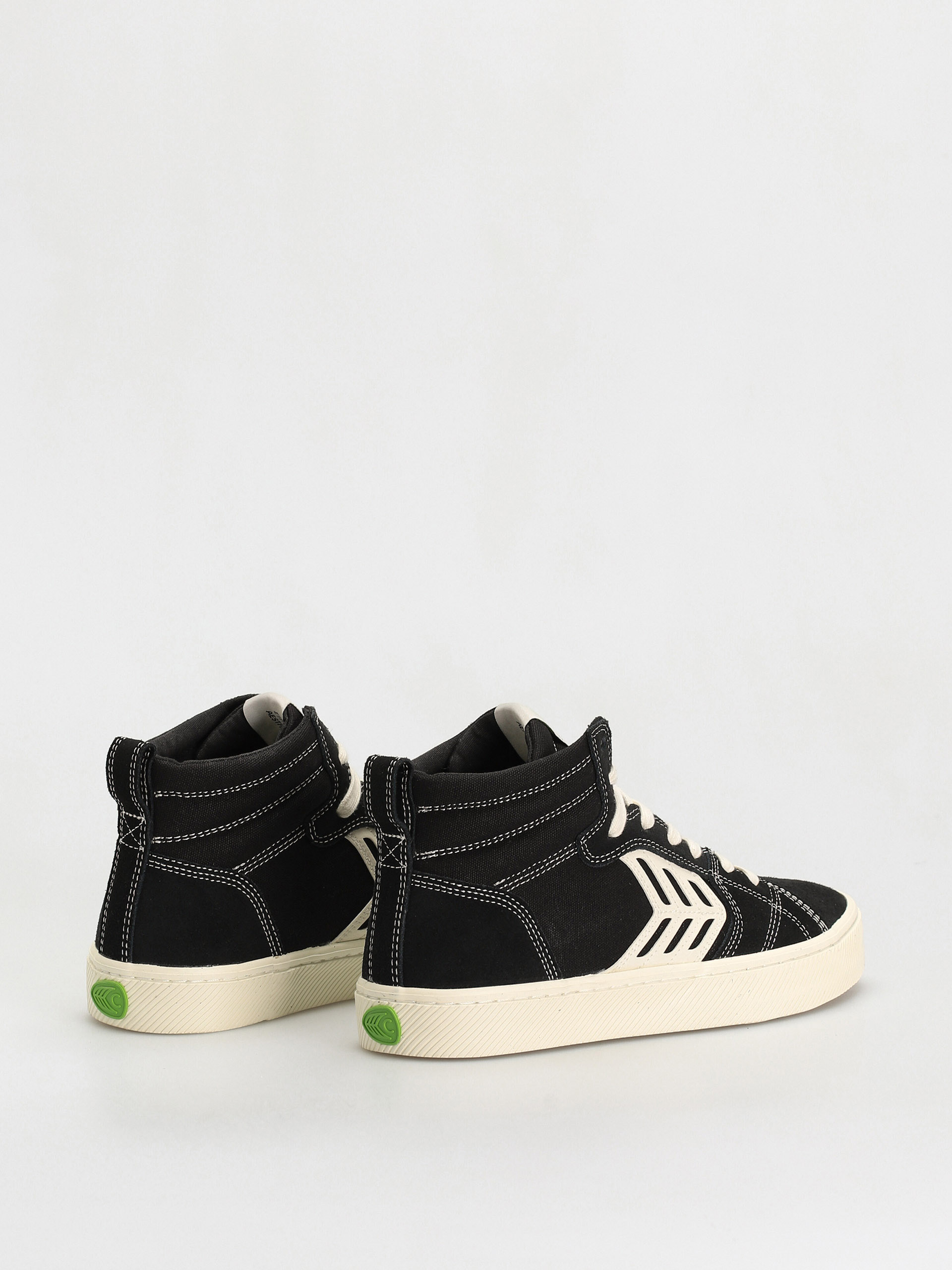 Boty Cariuma Catiba High Pro (black suede and canvas contrast thread ivory logo)