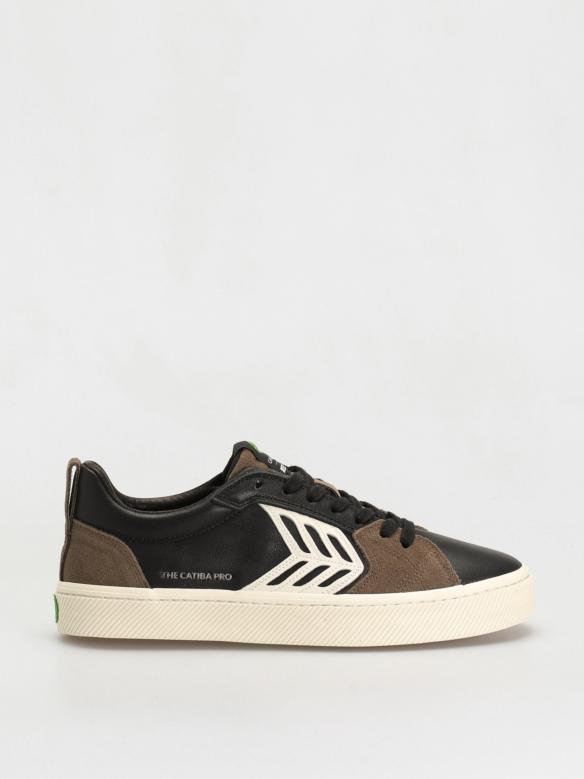 Boty Cariuma Catiba Pro (black premium leather dark khaki suede)