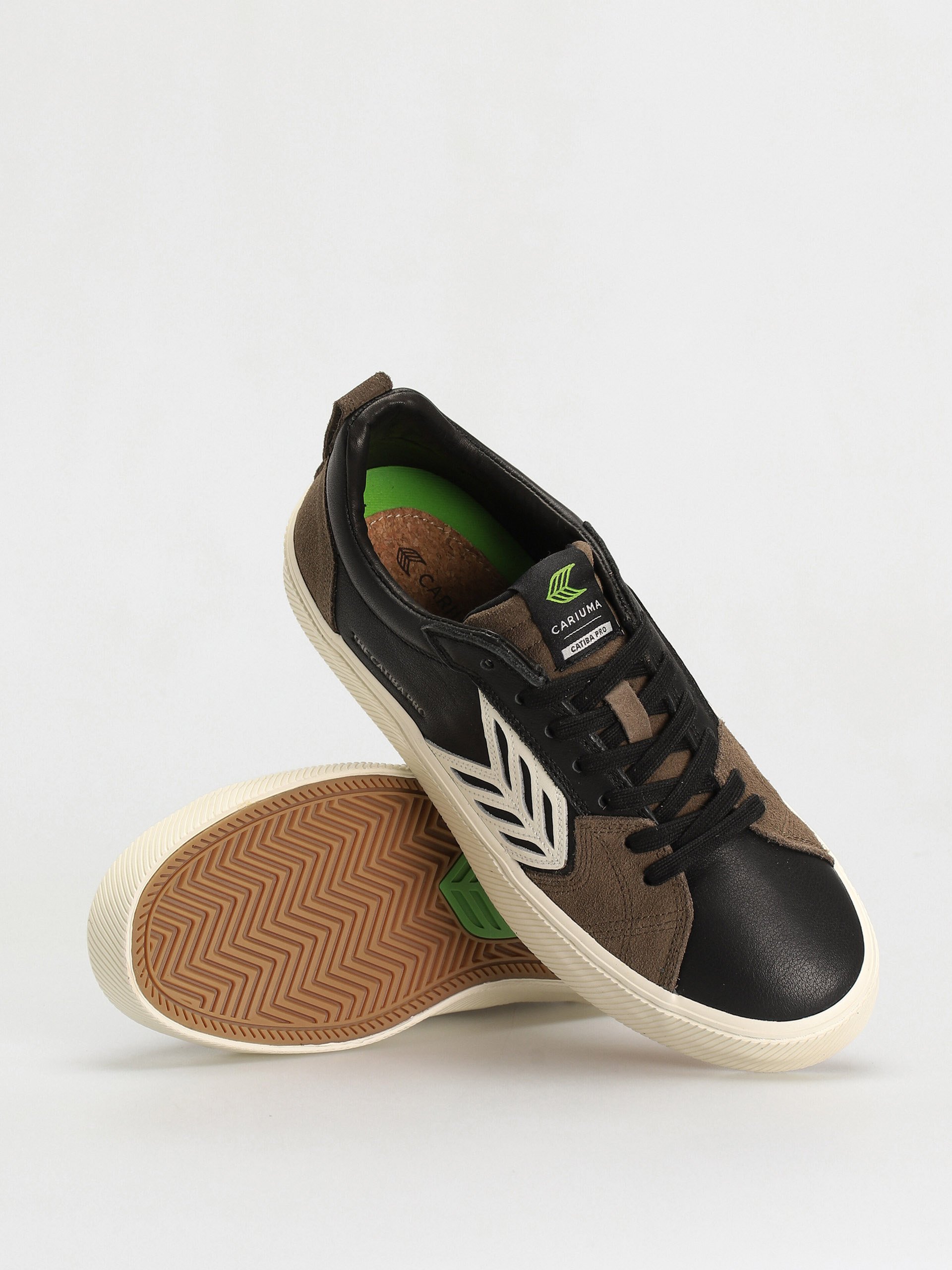 Boty Cariuma Catiba Pro (black premium leather dark khaki suede)