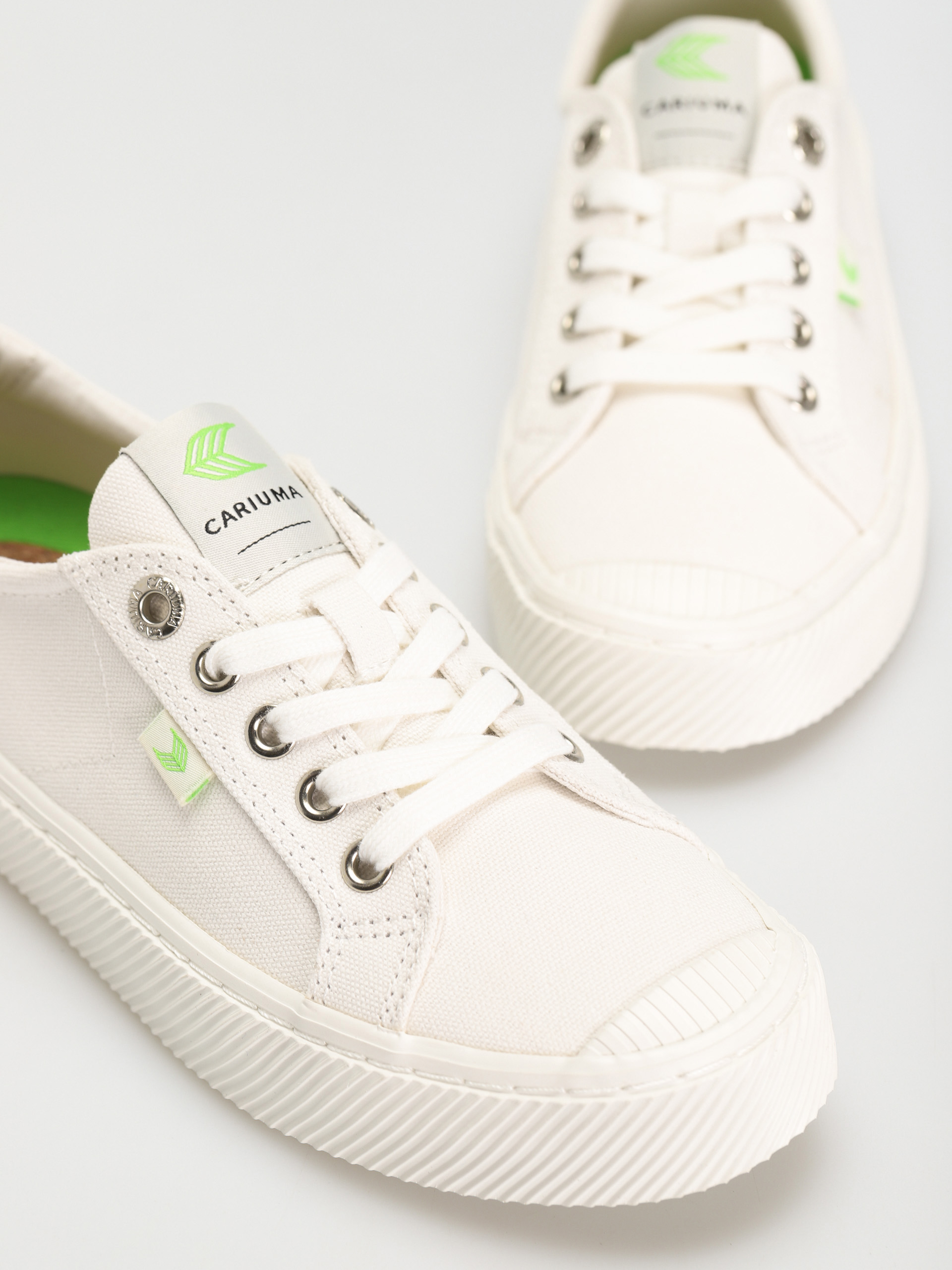 Boty Cariuma Oca Low (off white canvas)