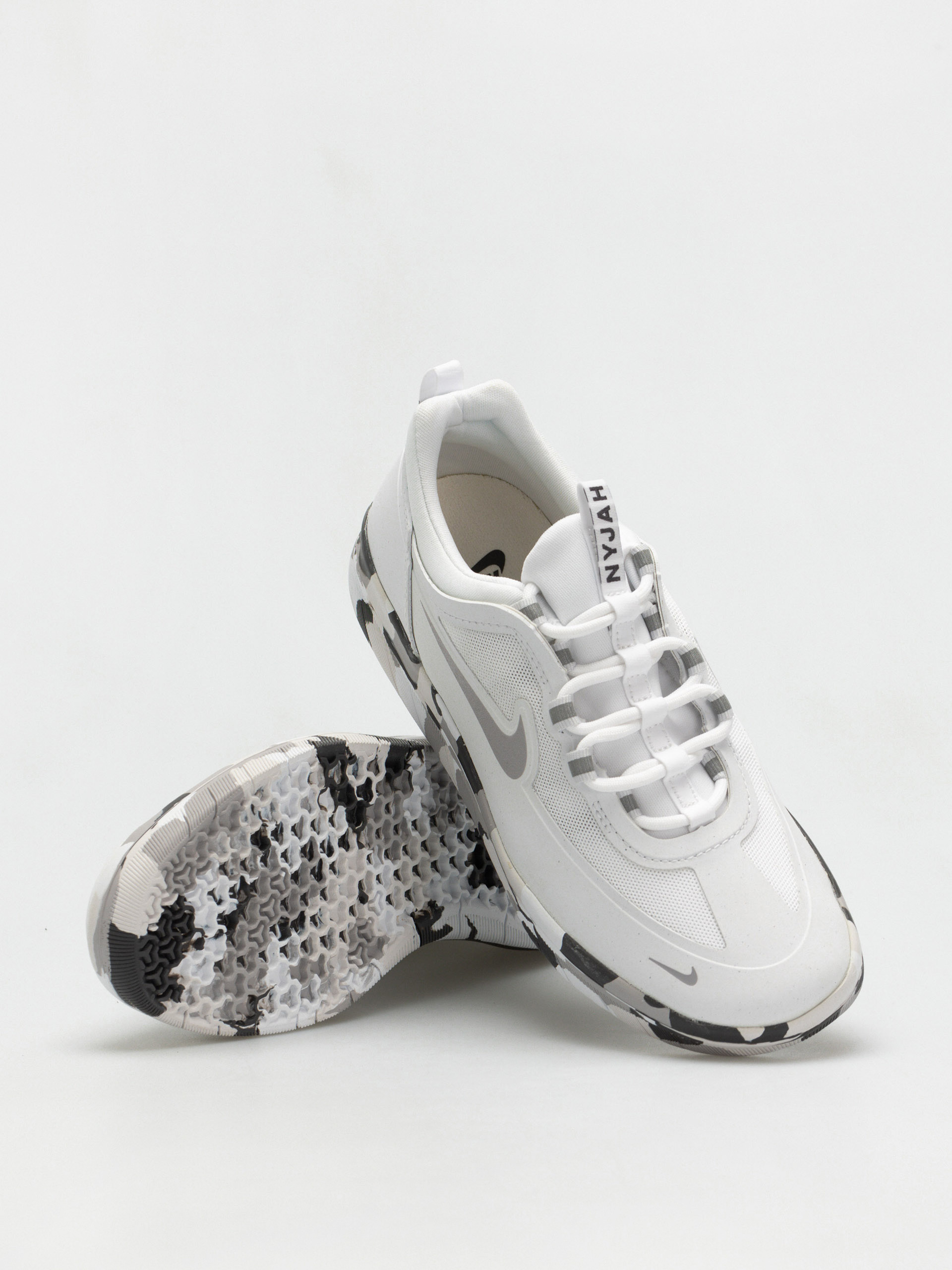 Boty Nike SB Nyjah Free 2 (white/atmosphere grey thunder grey)