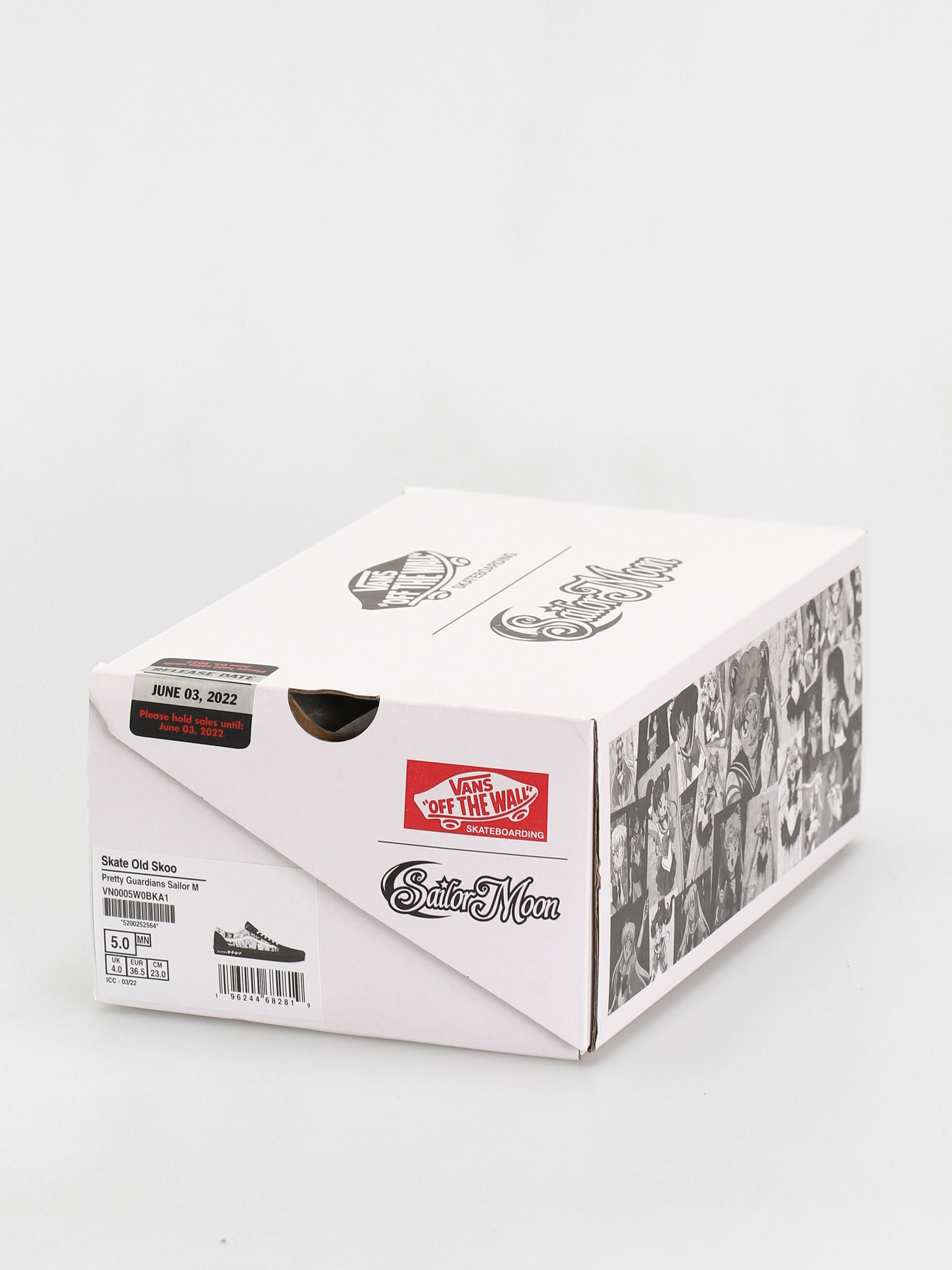 Boty Vans X Sailor Moon Skate Old Skool (pretty guardian sailor moon black/black)