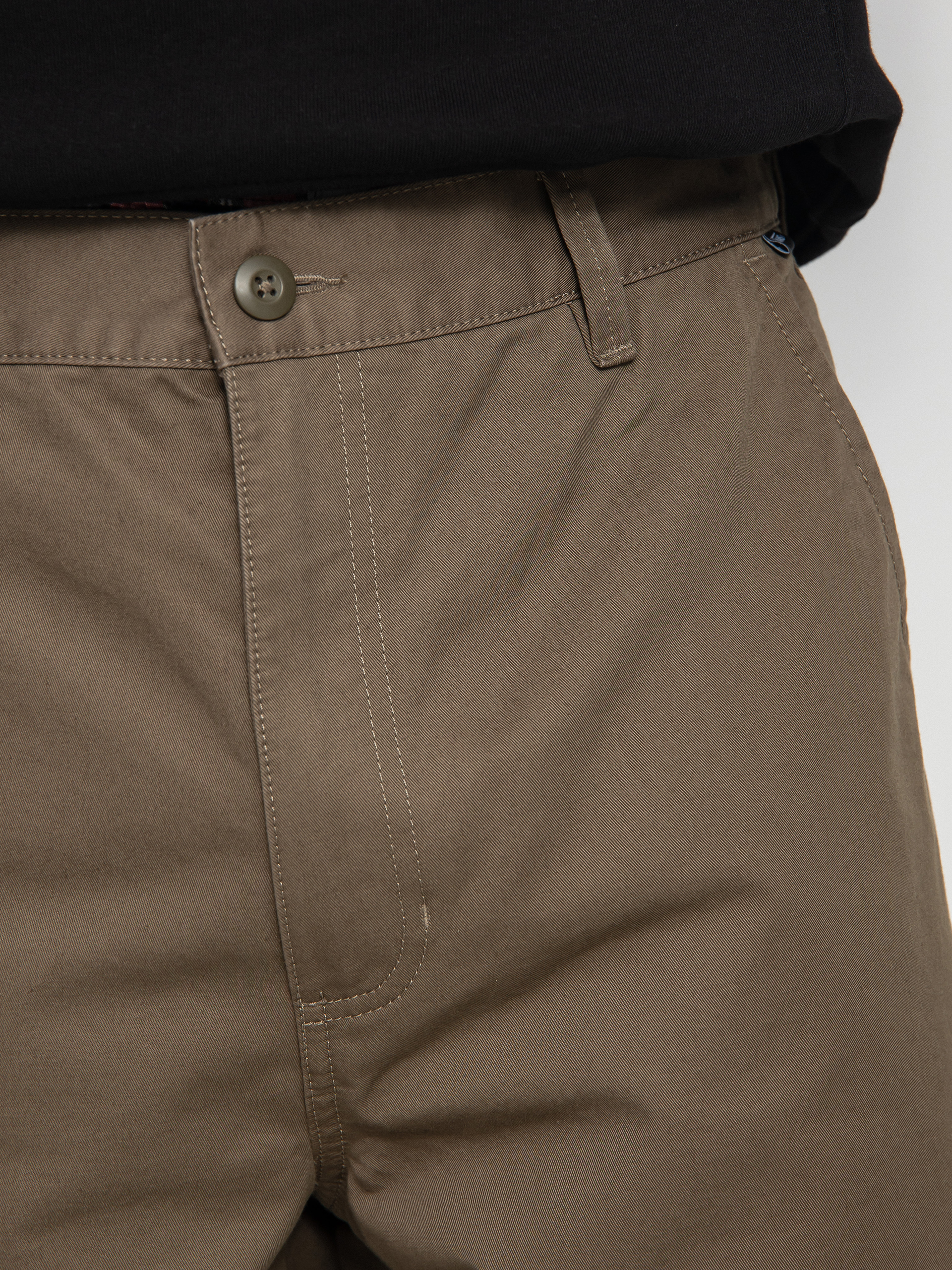 vans authentic canteen