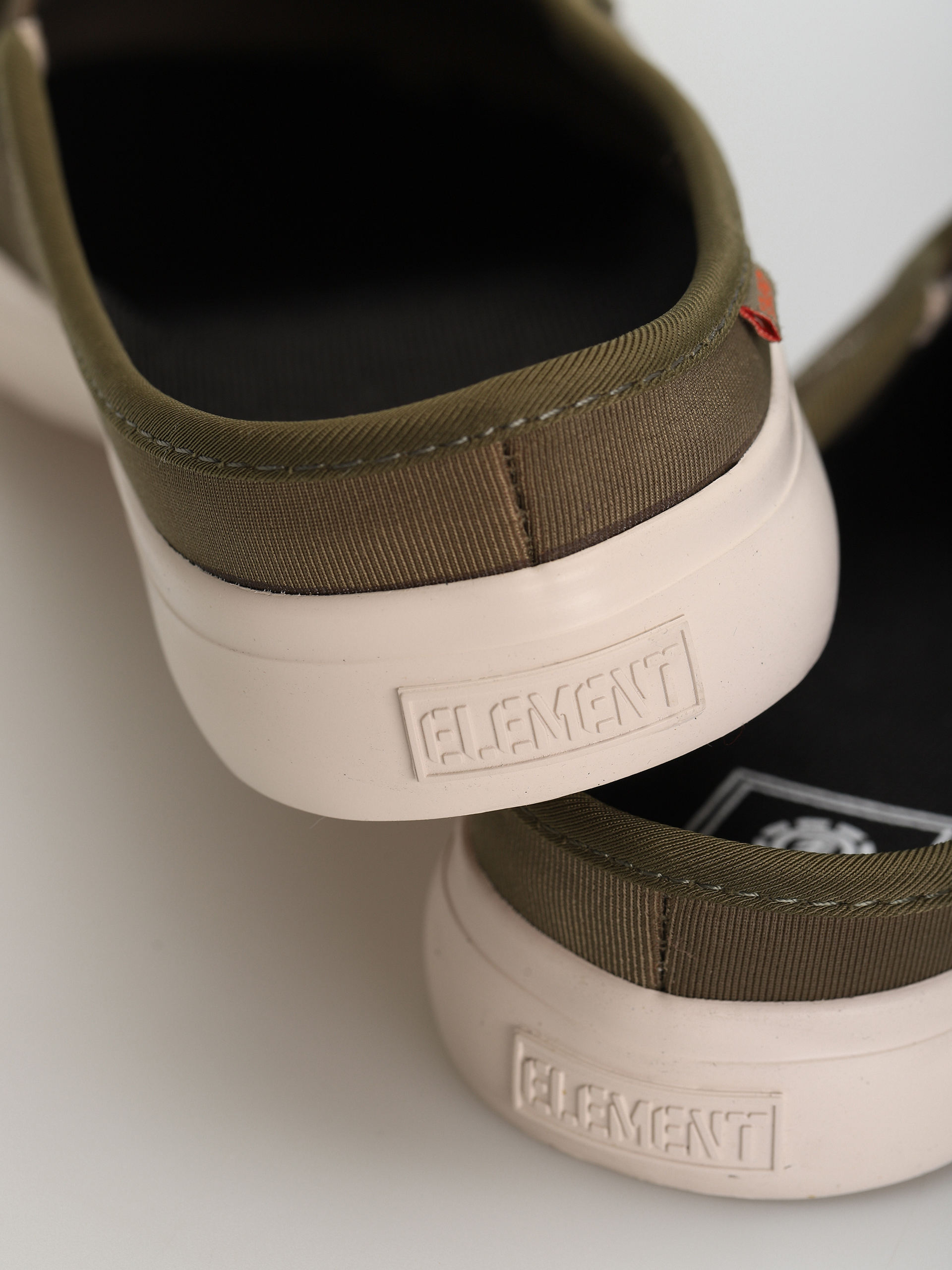 Boty Element The Edge (army)