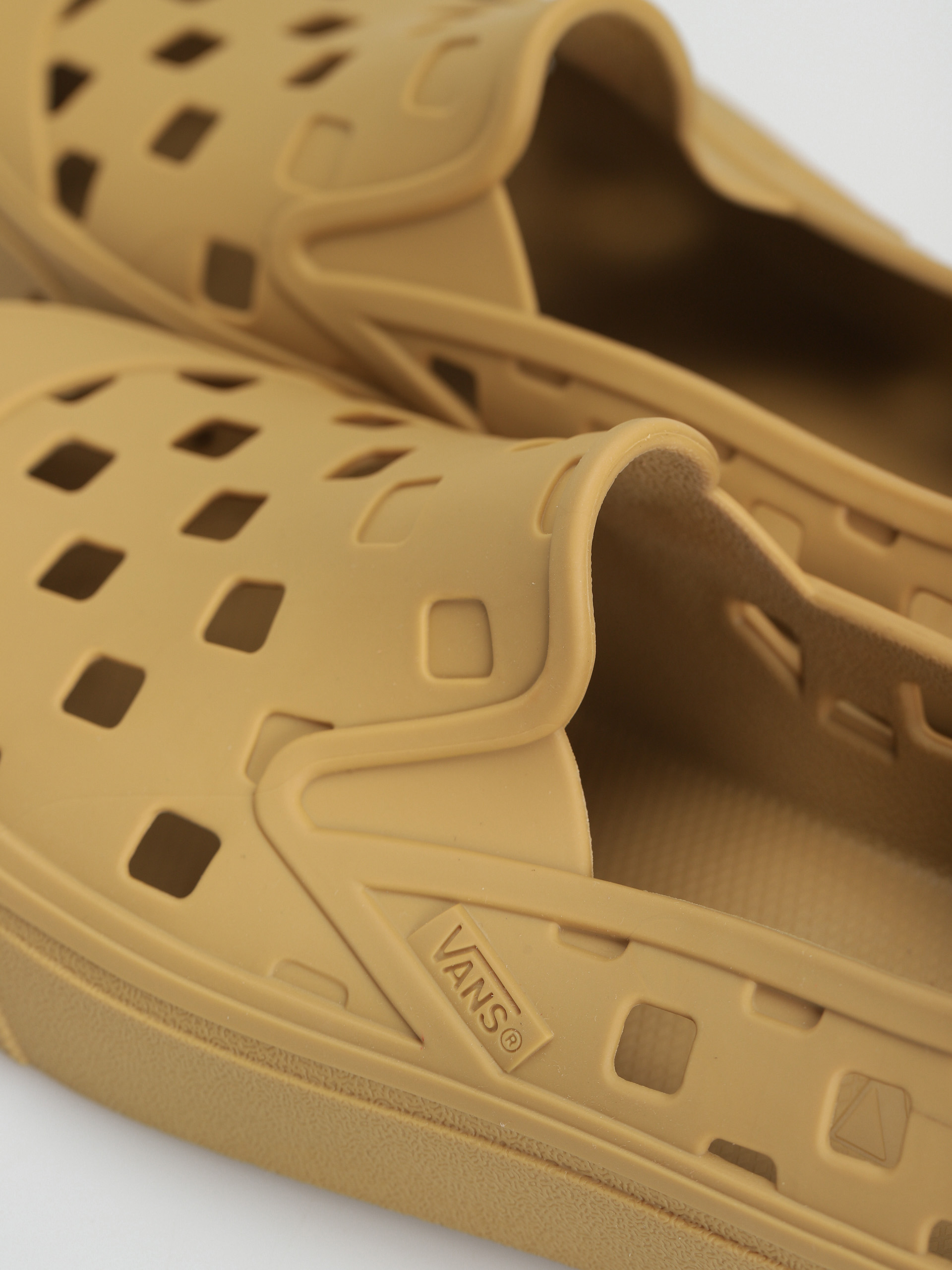 Boty Vans Trek Slip On (mustard gold)