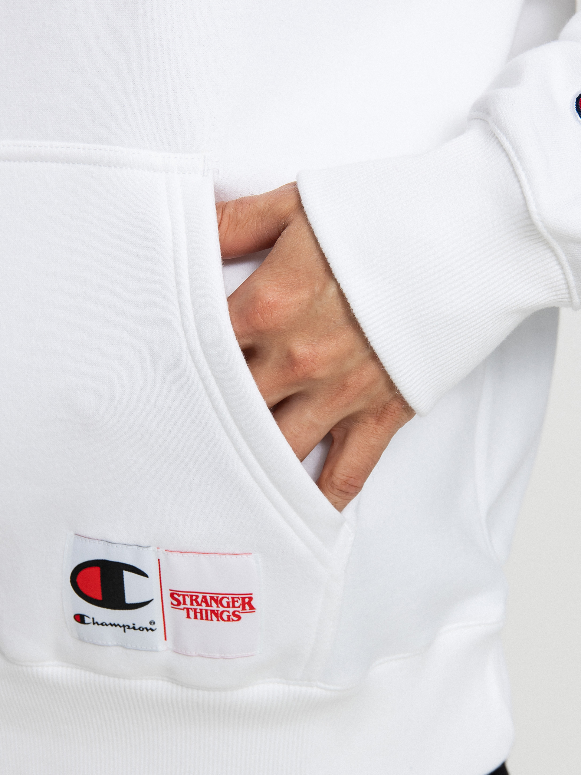 Mikina s kapucí Champion X Stranger Things Hooded Sweatshirt 217780 HD (wht)