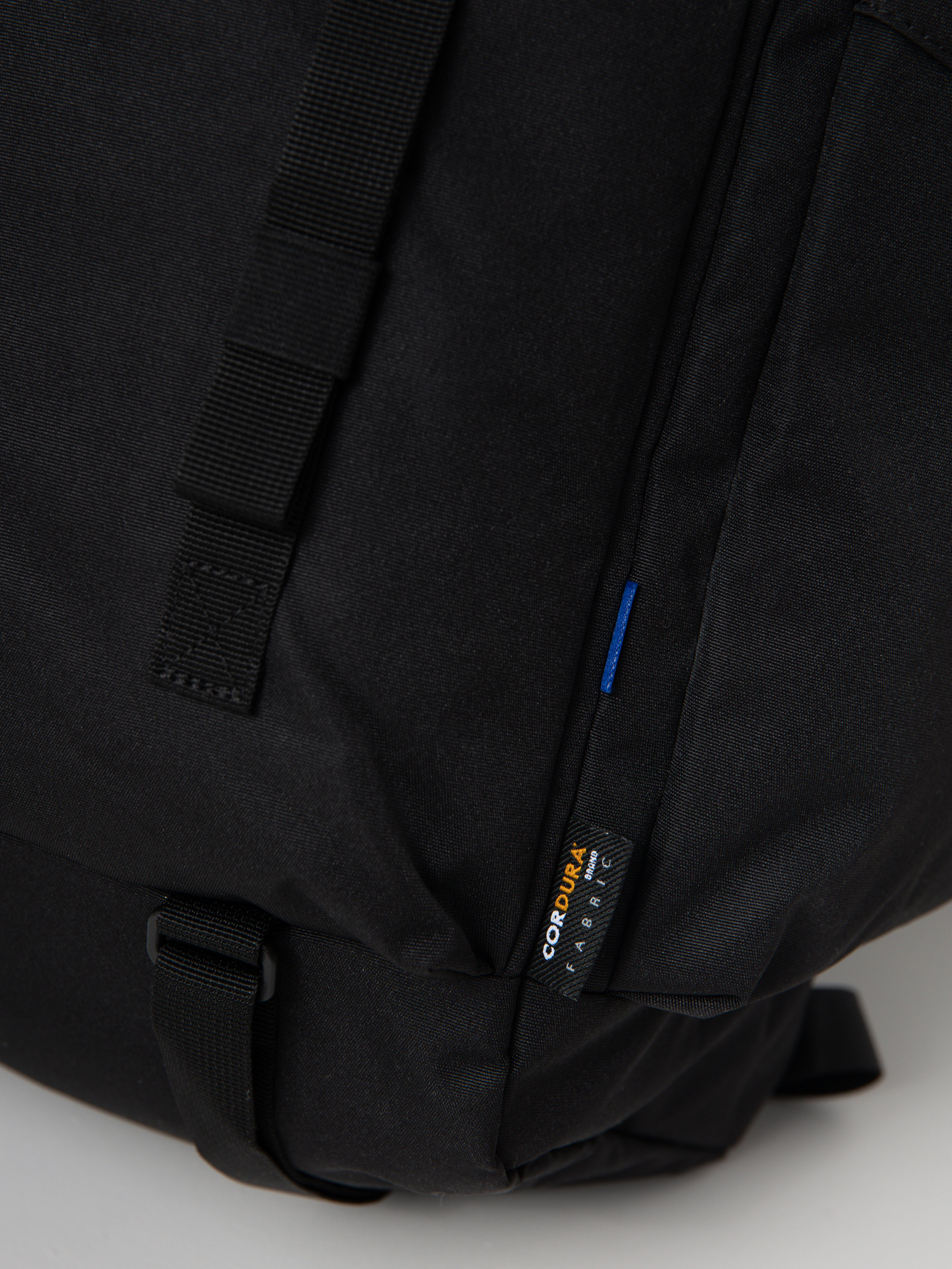 Batoh Burton Annex 2.0 28L (true black)