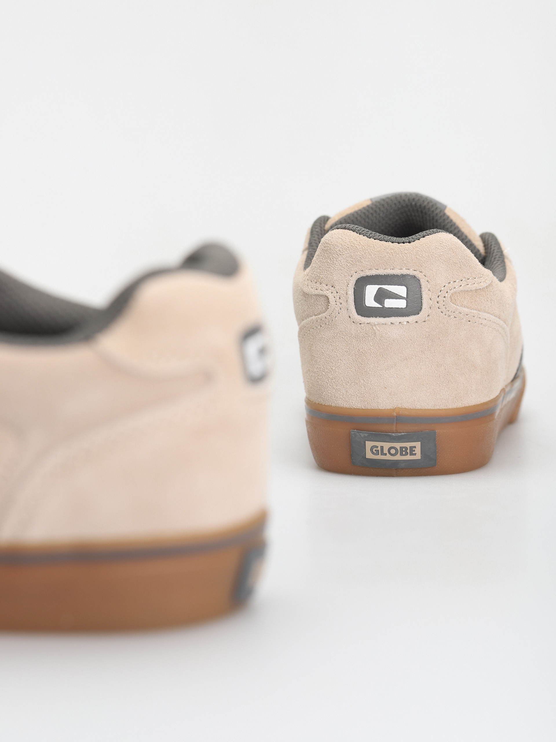 Boty Globe Encore 2 (sesame/charcoal)