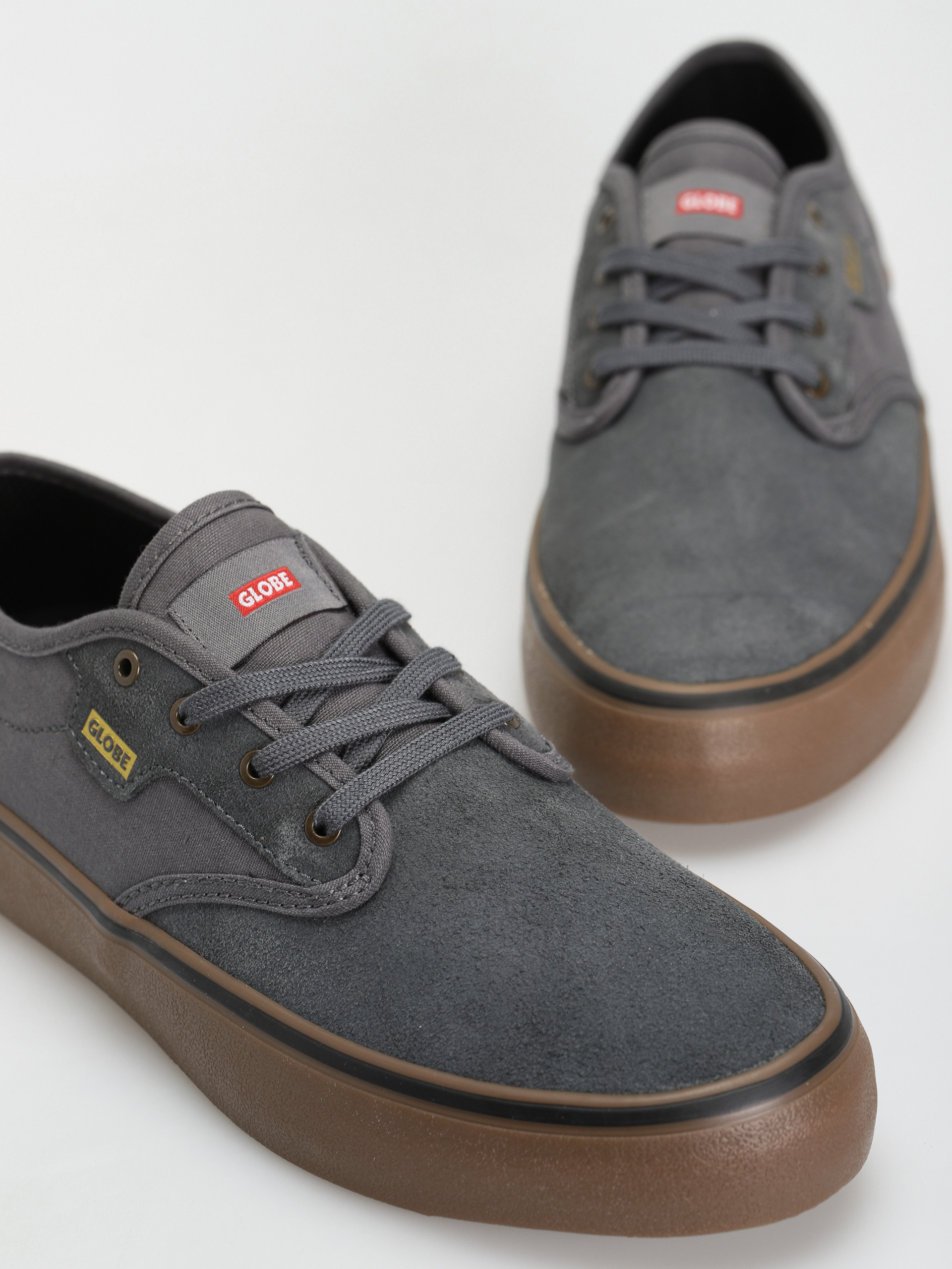 Boty Globe Motley II (dark shadow/gum)