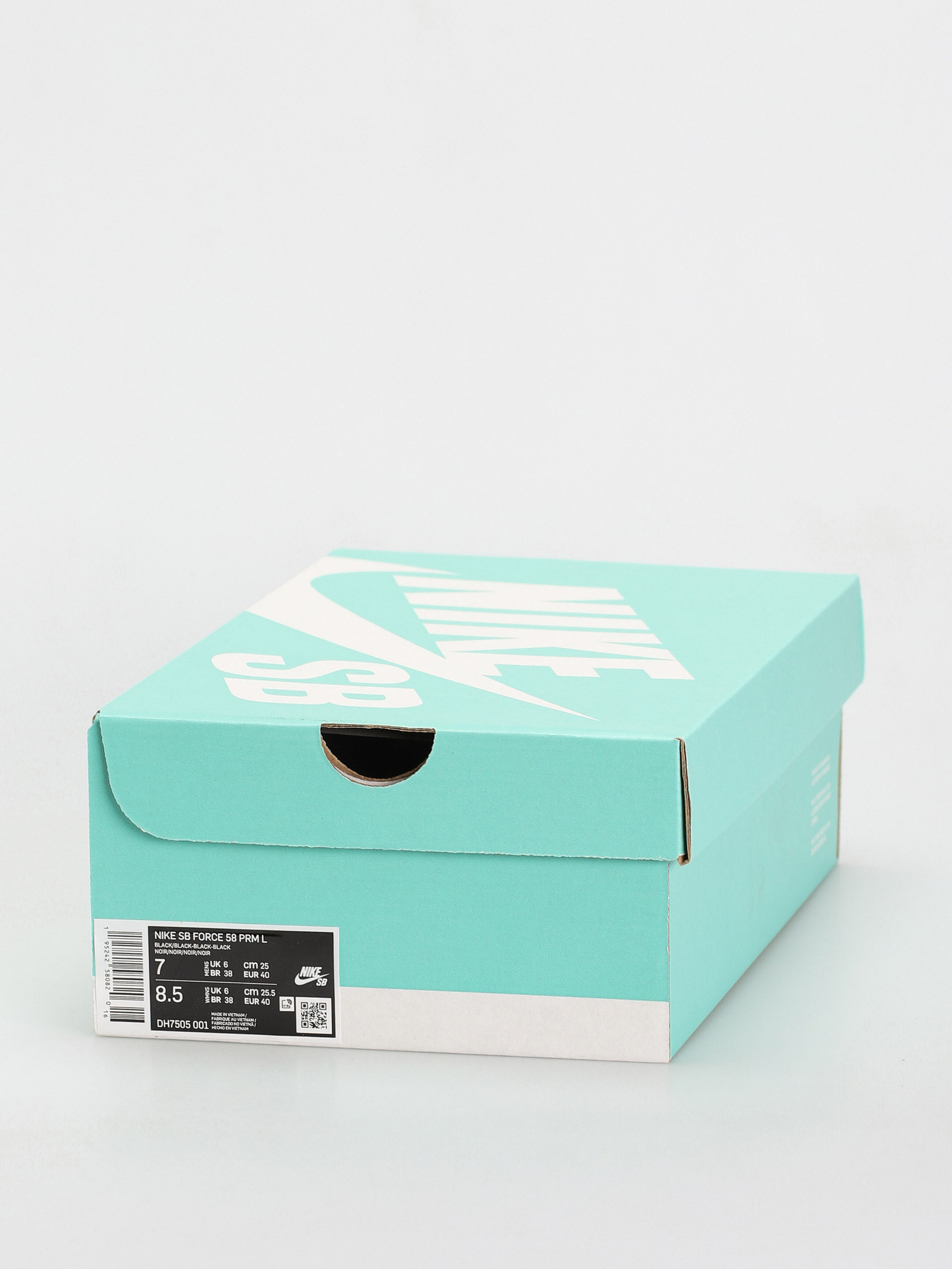 Boty Nike SB Force 58 Premium Leather (black/black black black)
