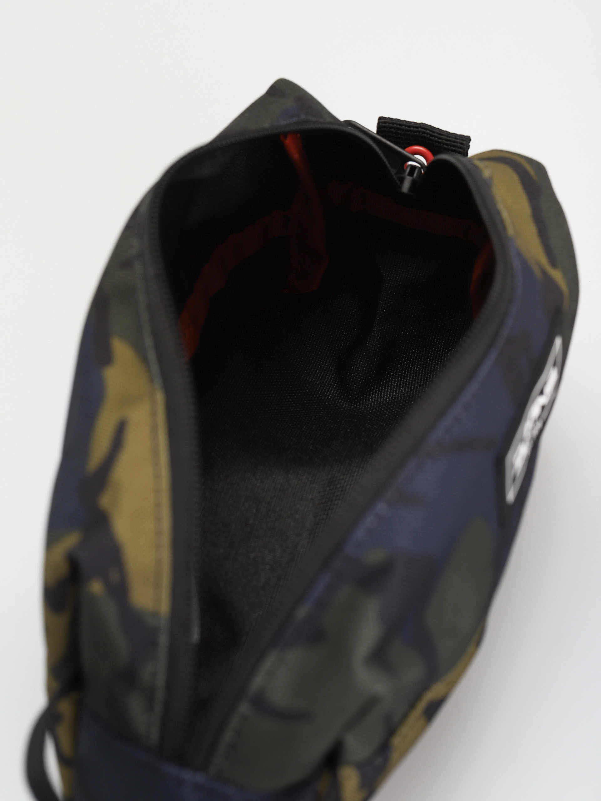 Penál Dakine Accessory Case (cascade camo)
