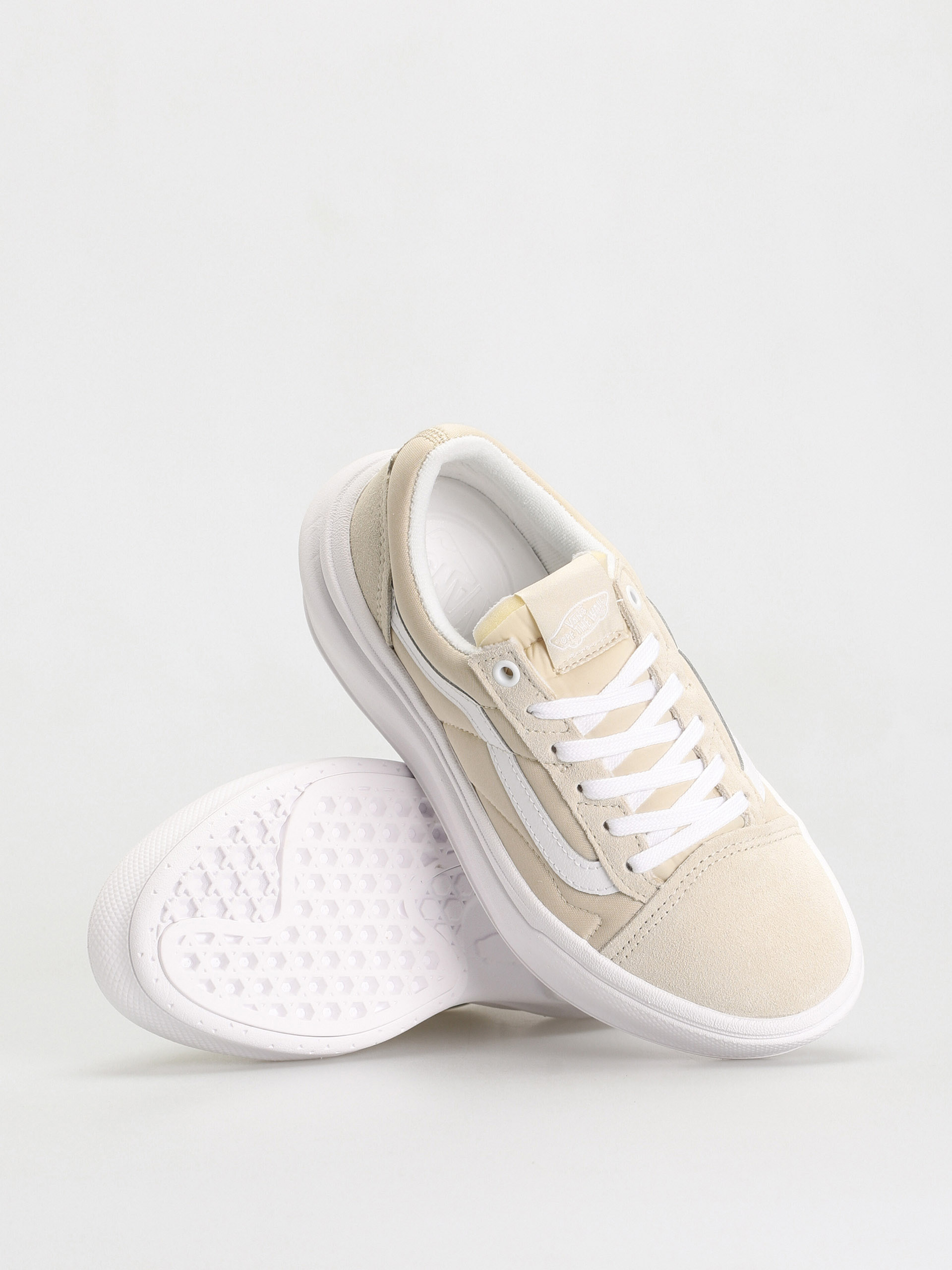 Boty Vans Old Skool Overt CC (sand/white)
