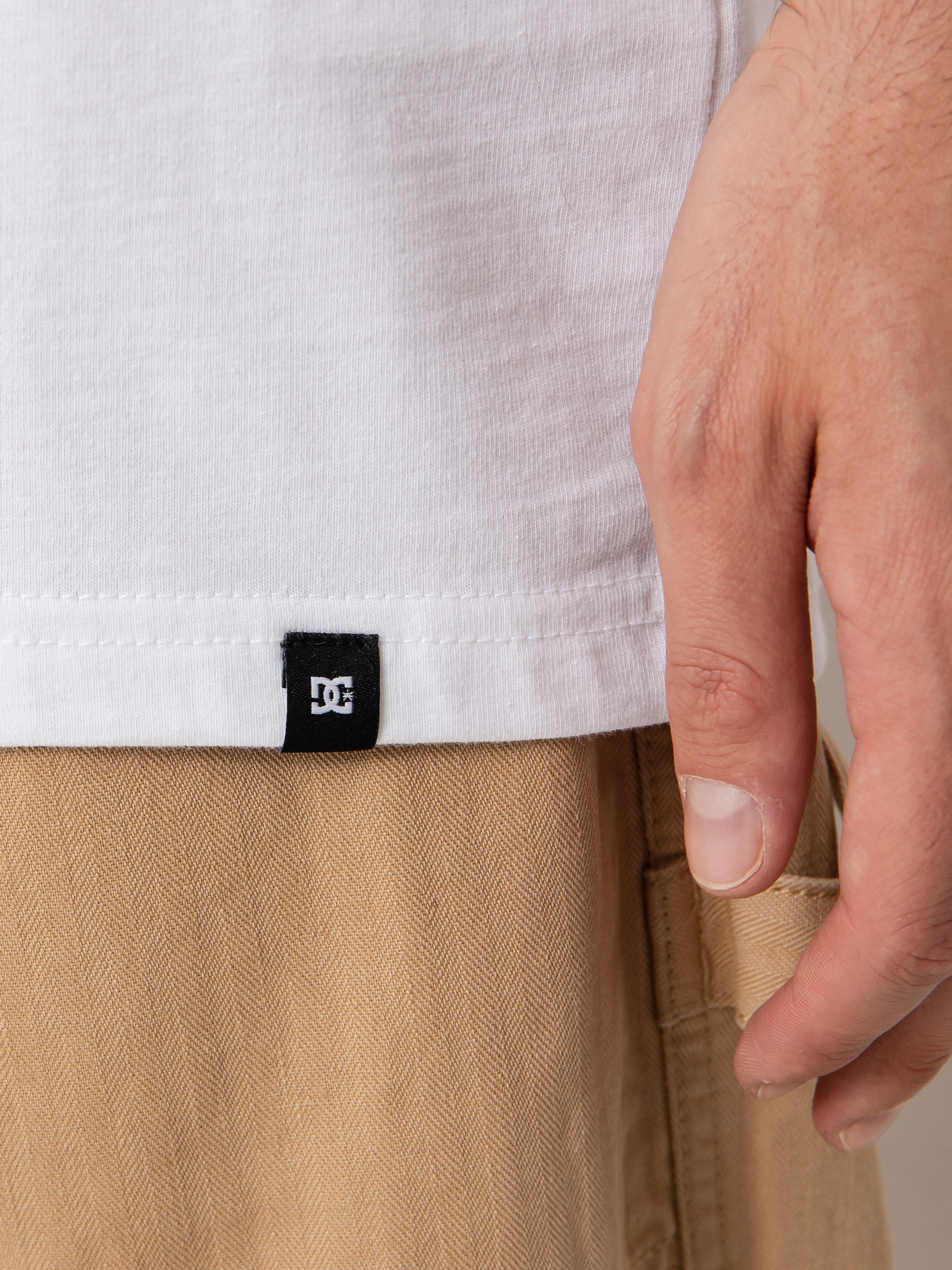 Tričko DC Corner Pocket (white)