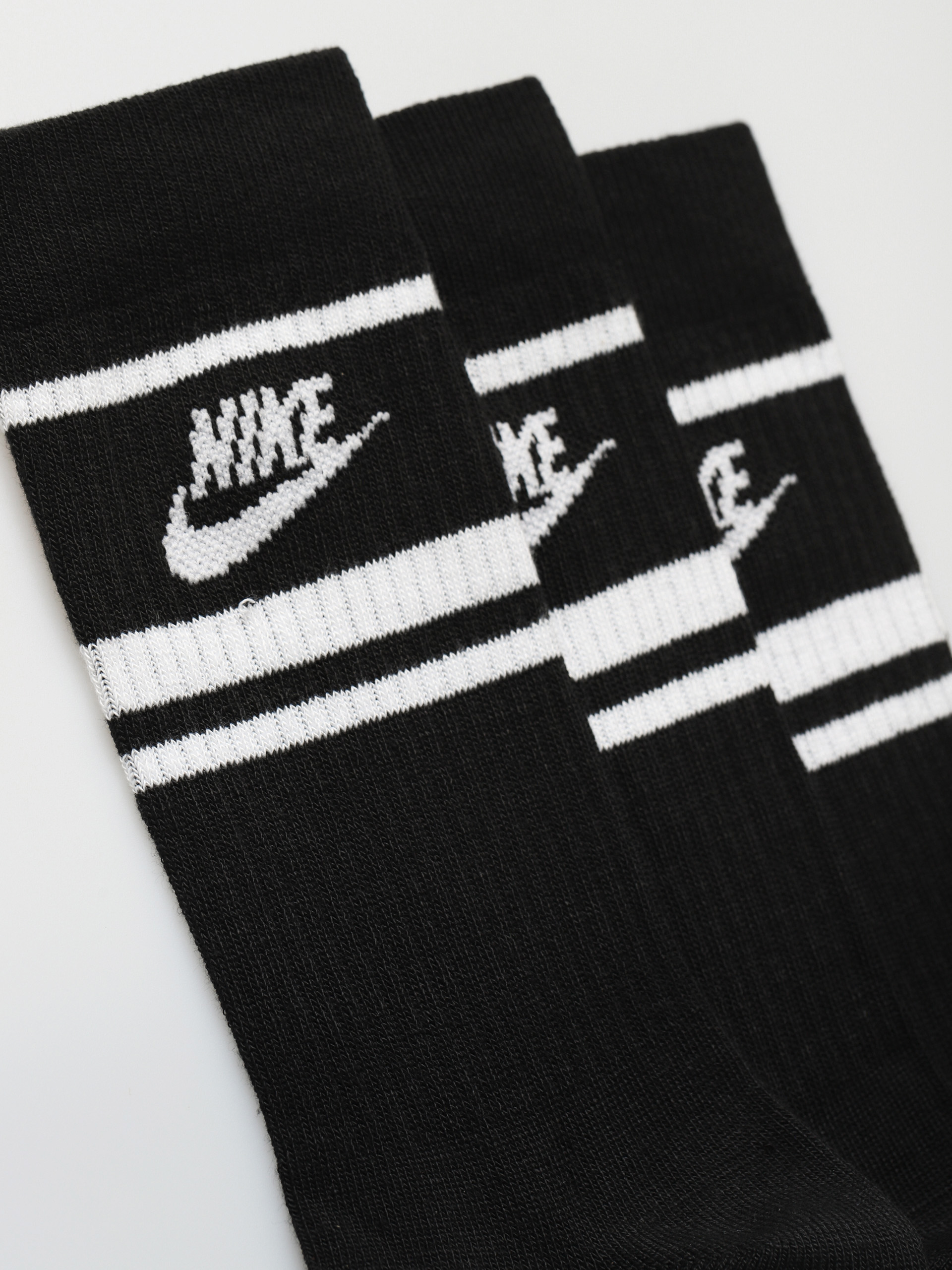 Ponožky Nike SB Sportswear Everyday Essential (black/white)