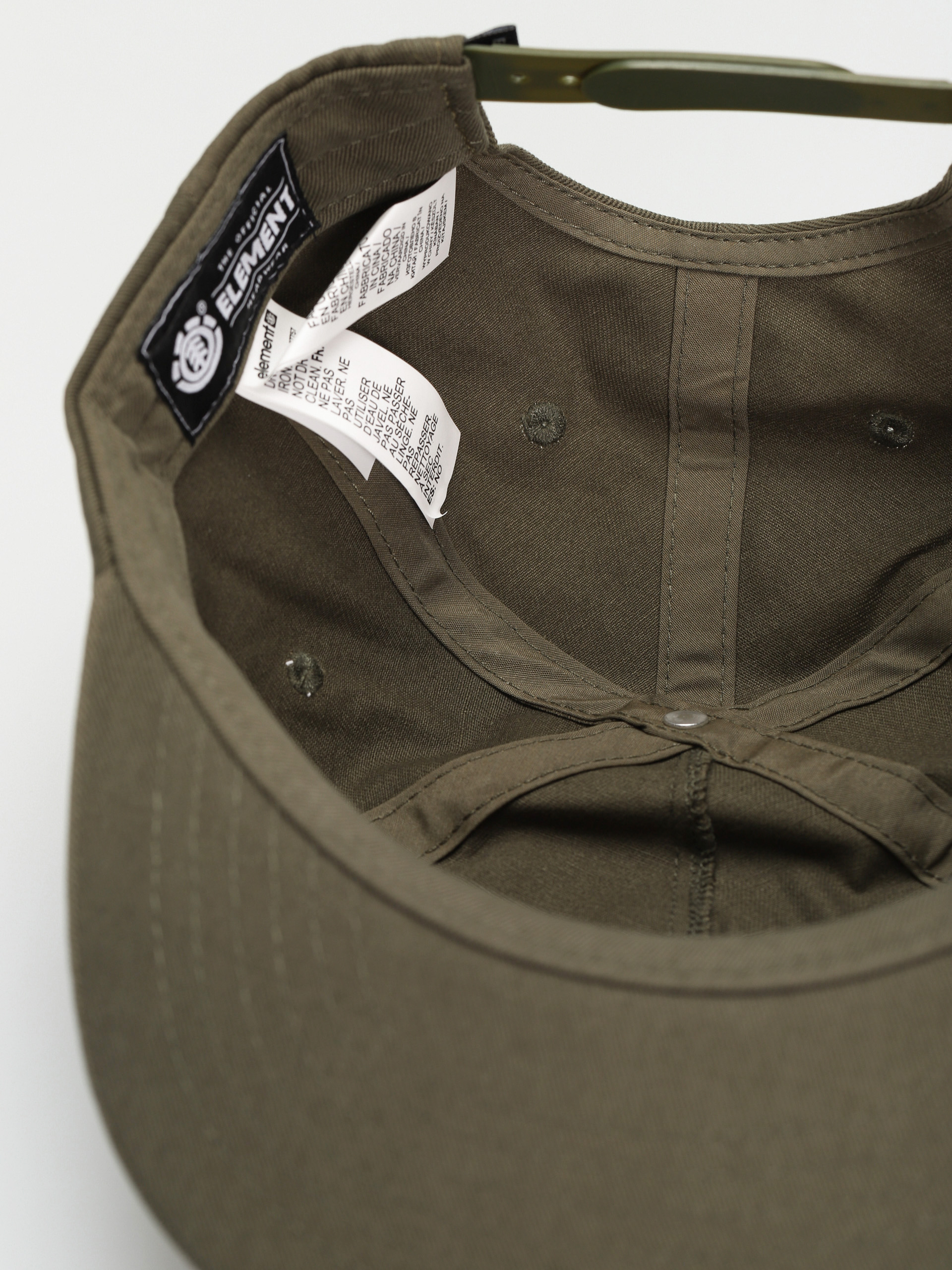 Kšiltovka  Element Lodge (forest night)