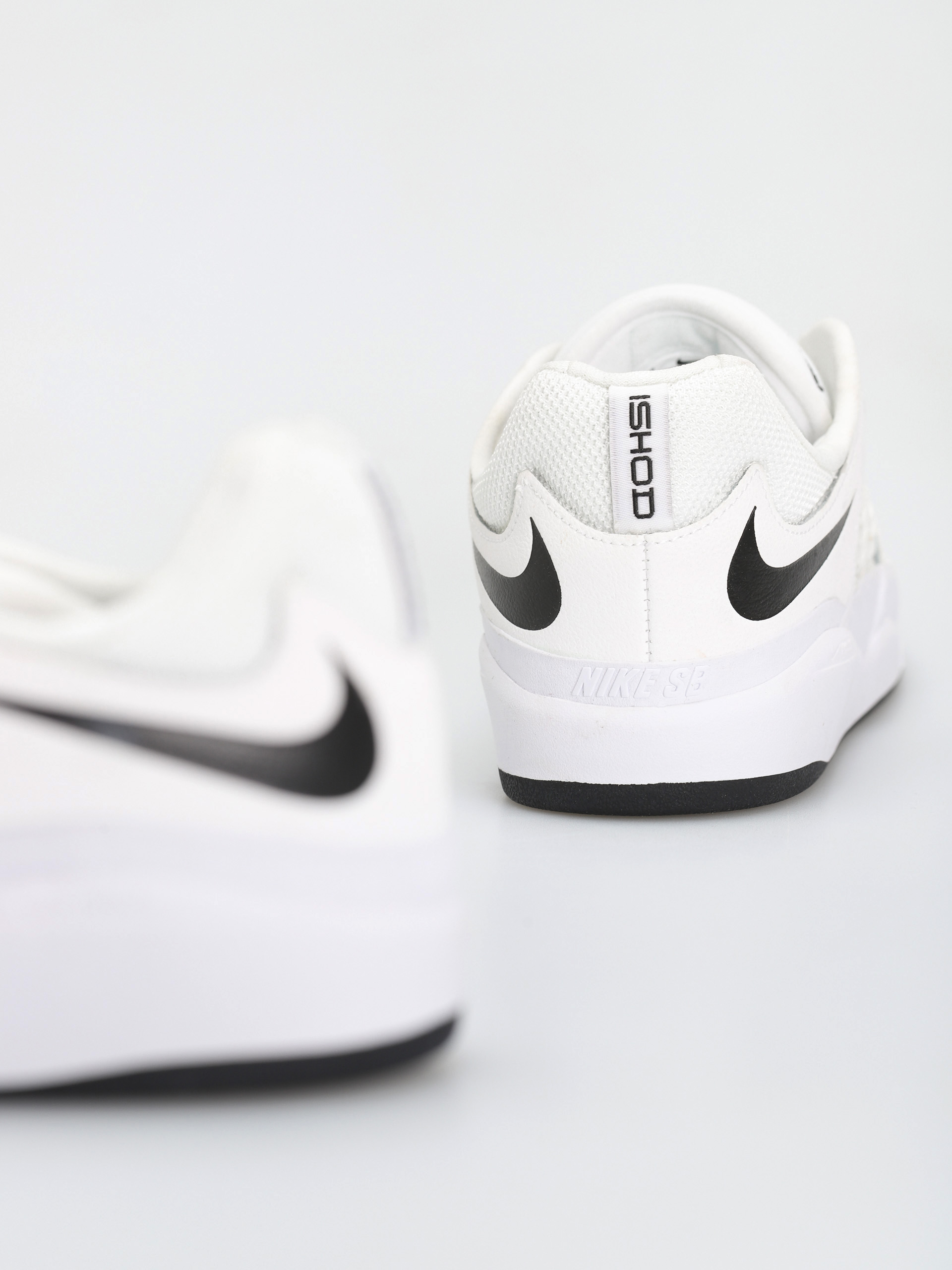 Boty Nike SB Ishod Prm (white/black white black)