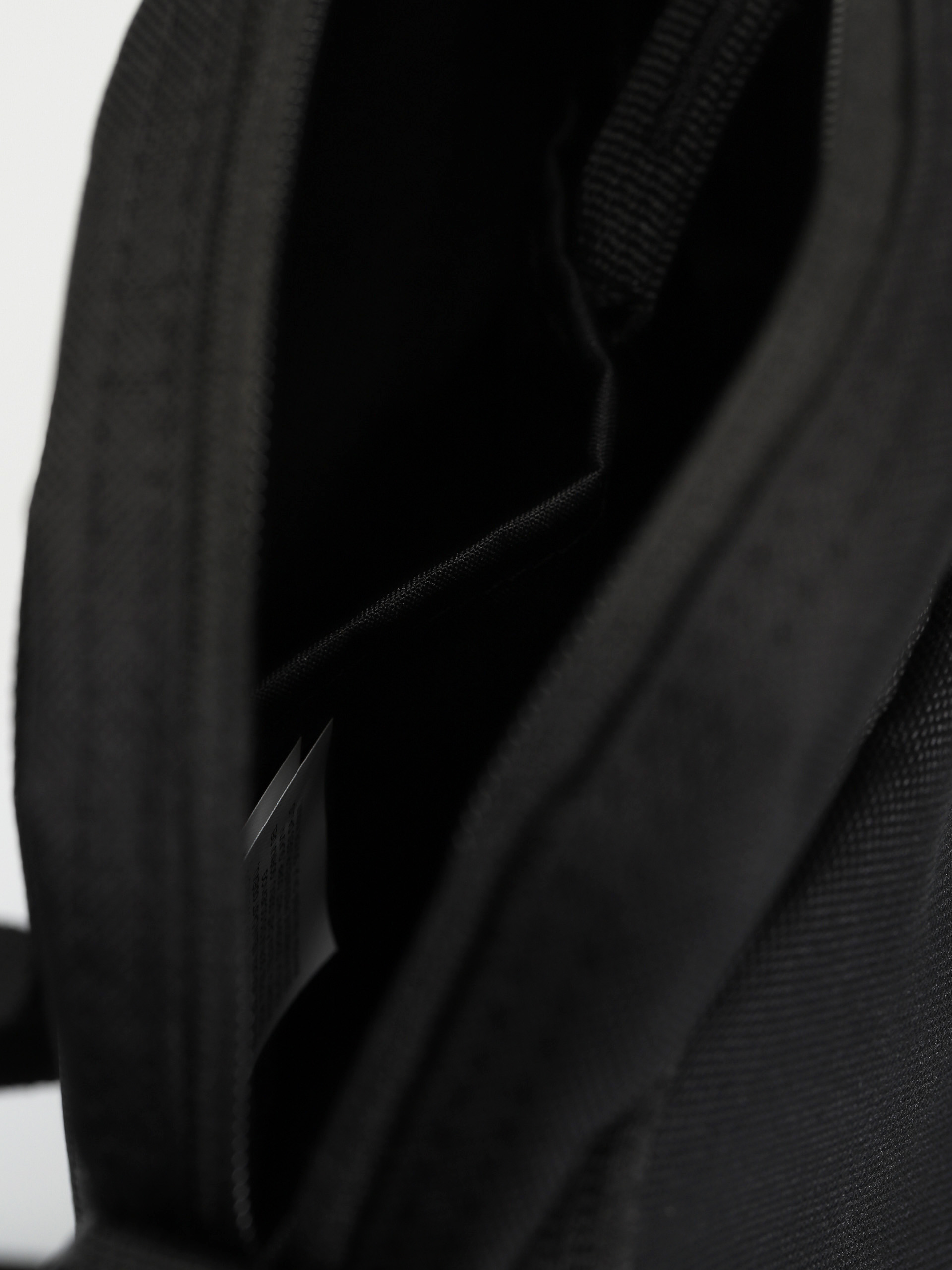 Taška Nike SB Heritage Crossbody (black/black/white)