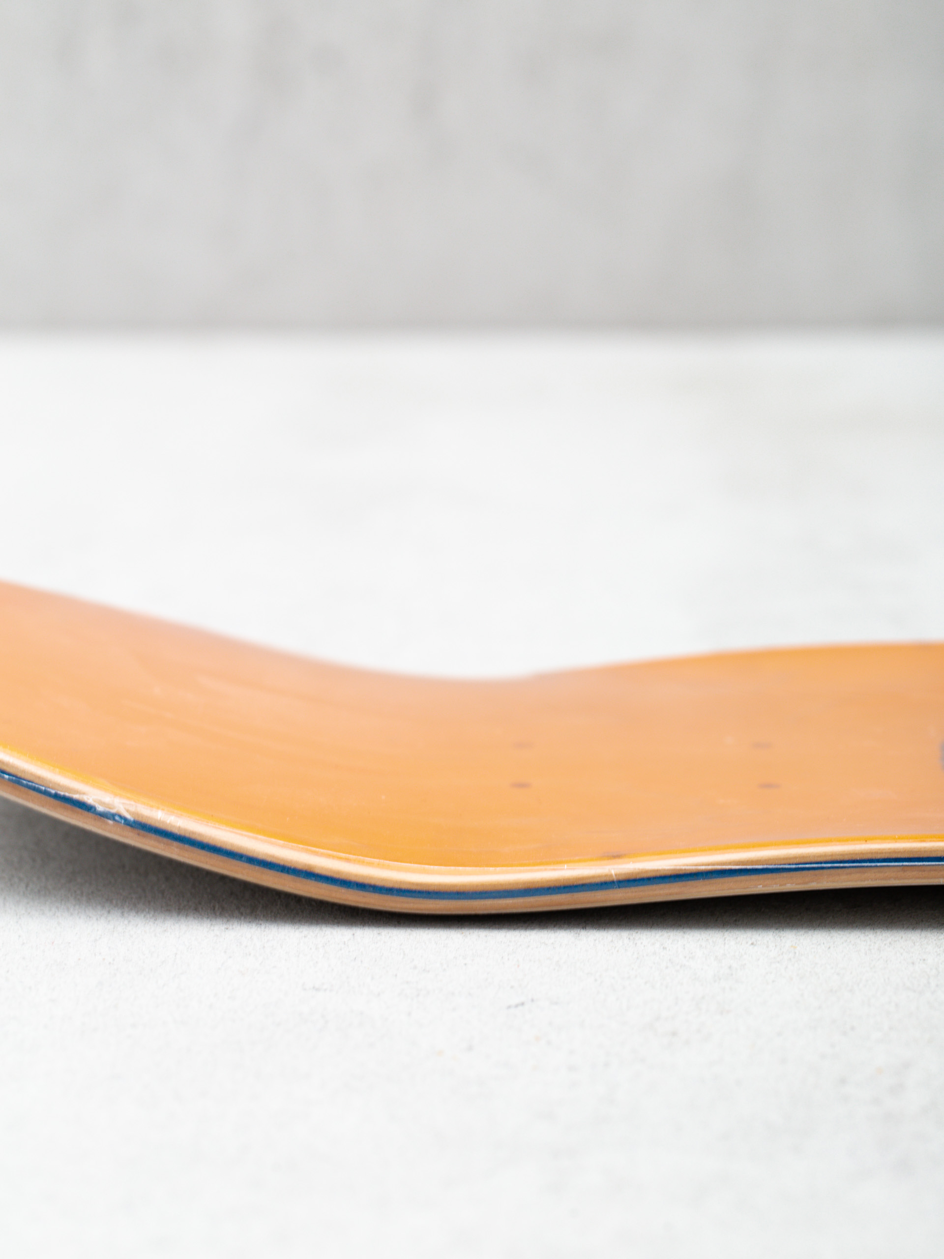 Deska Foundation Aidan Doomed (white)