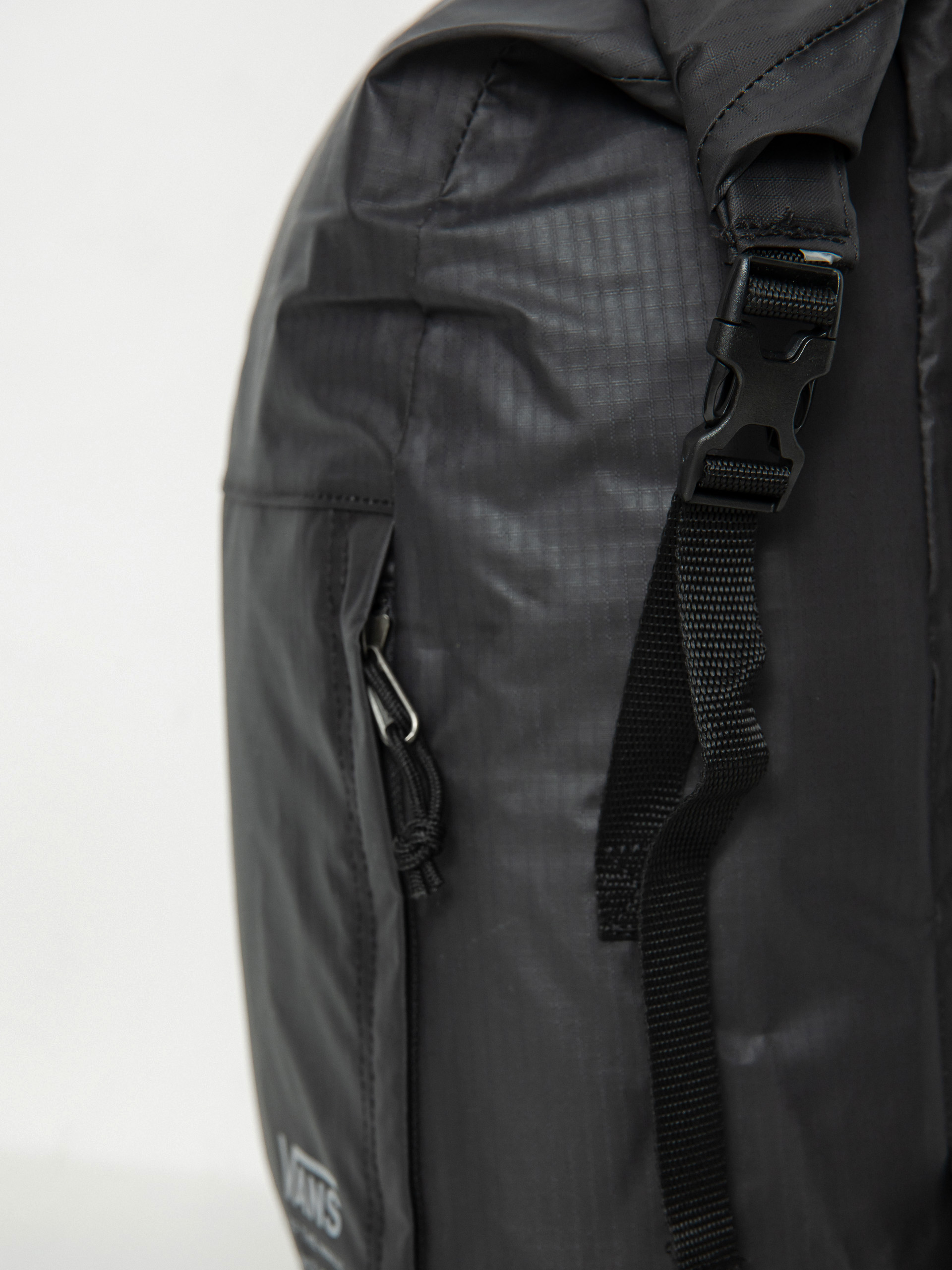 Batoh Vans Rolltop (black)