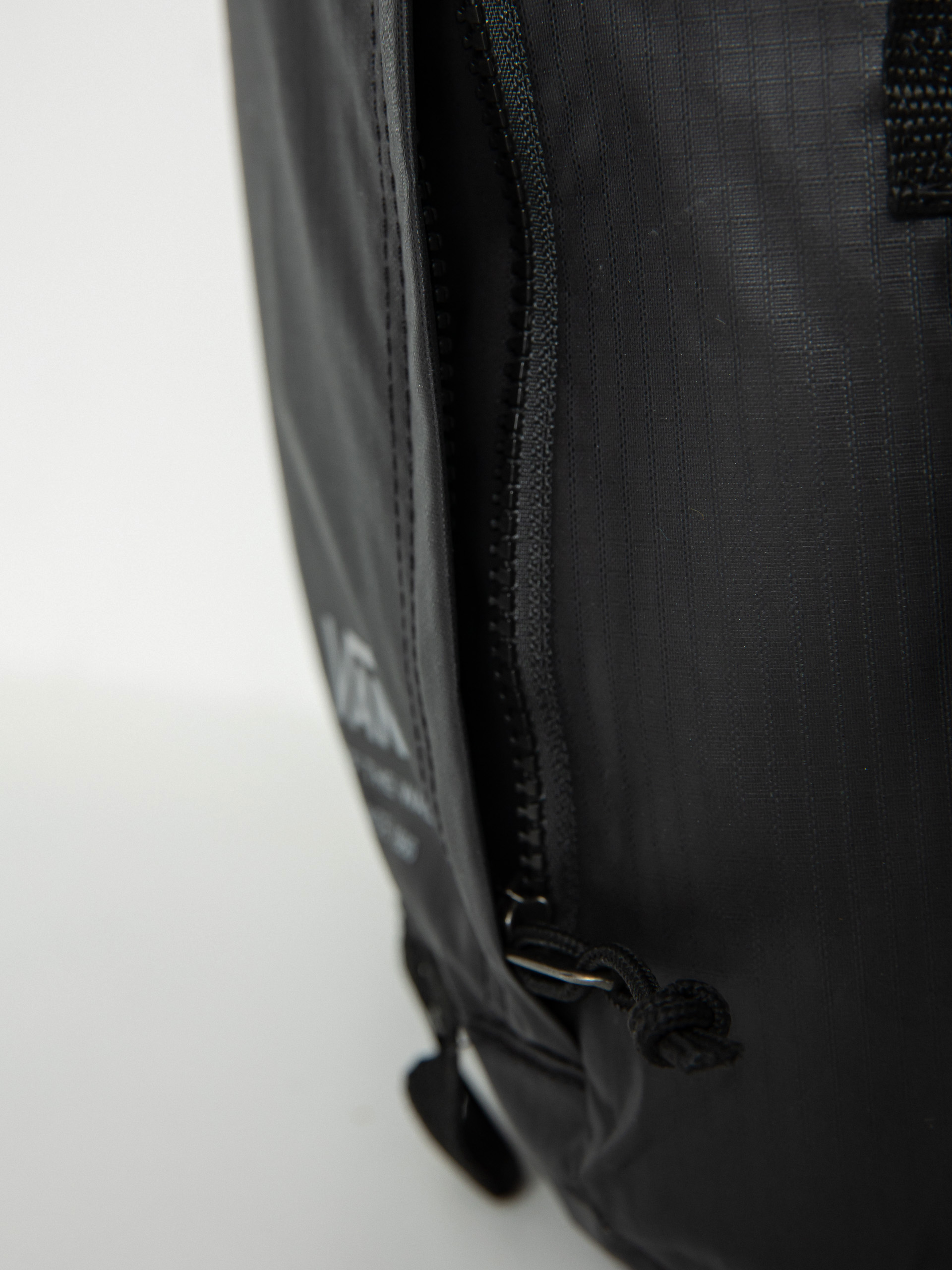 Batoh Vans Rolltop (black)