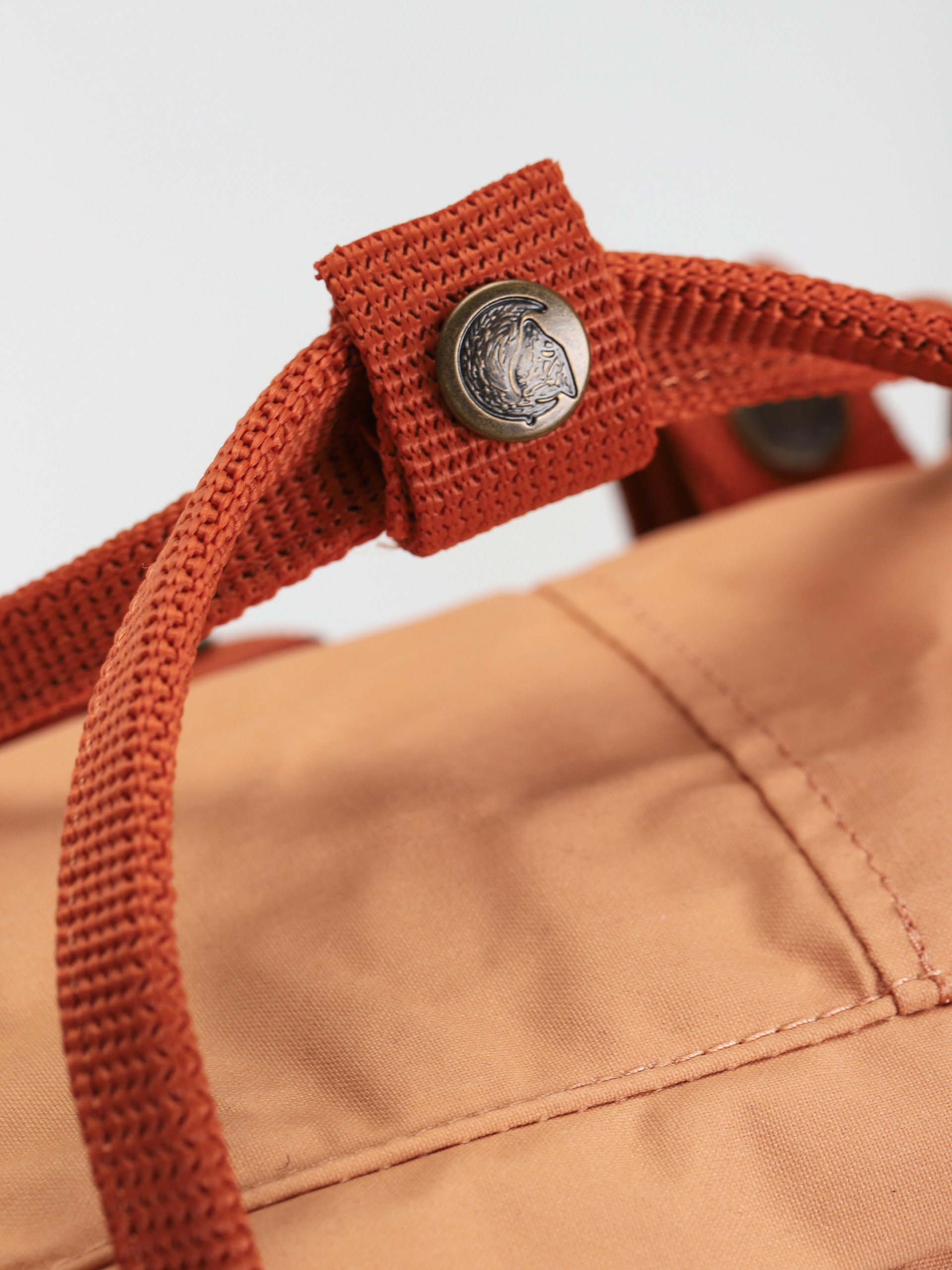 Batoh Fjallraven Kanken (peach sand/terracotta brown)