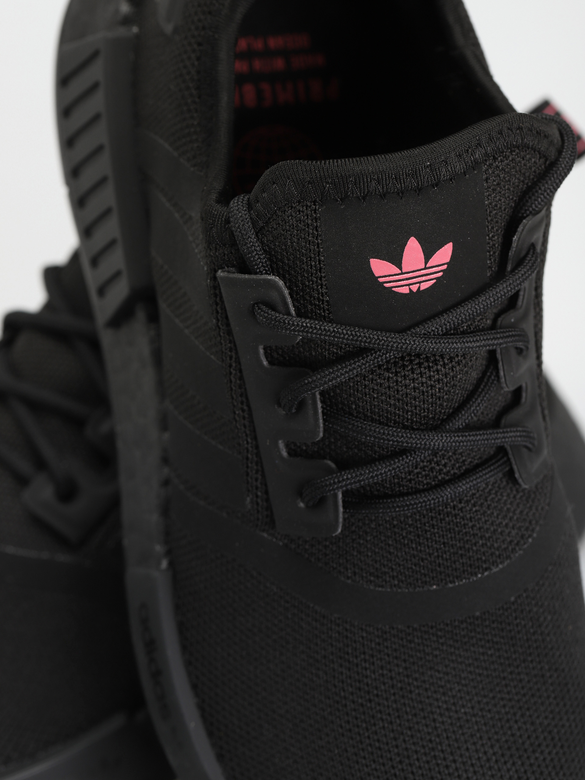 Boty adidas Originals Nmd R1 Primeblue Wmn (cblack/cblack/sopink)