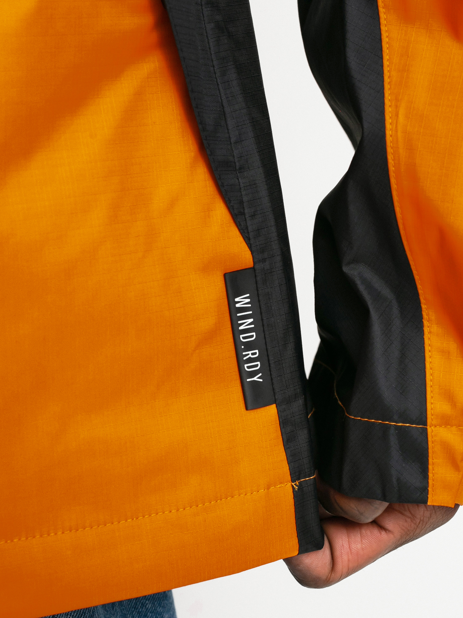 Bunda adidas Tech Shell (black/focora)